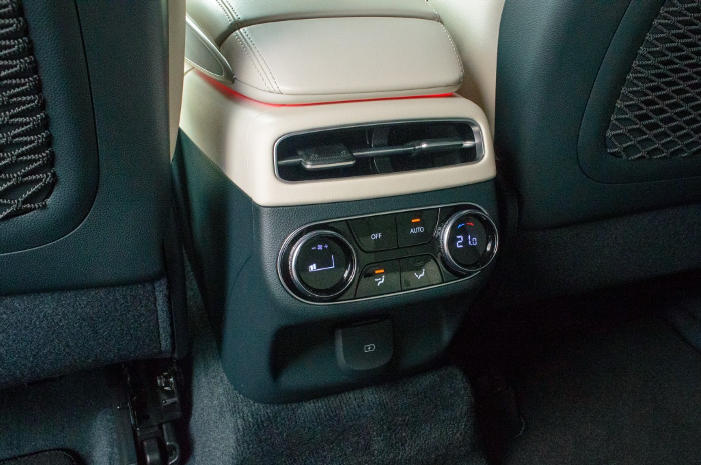 Foto van Genesis Gv70