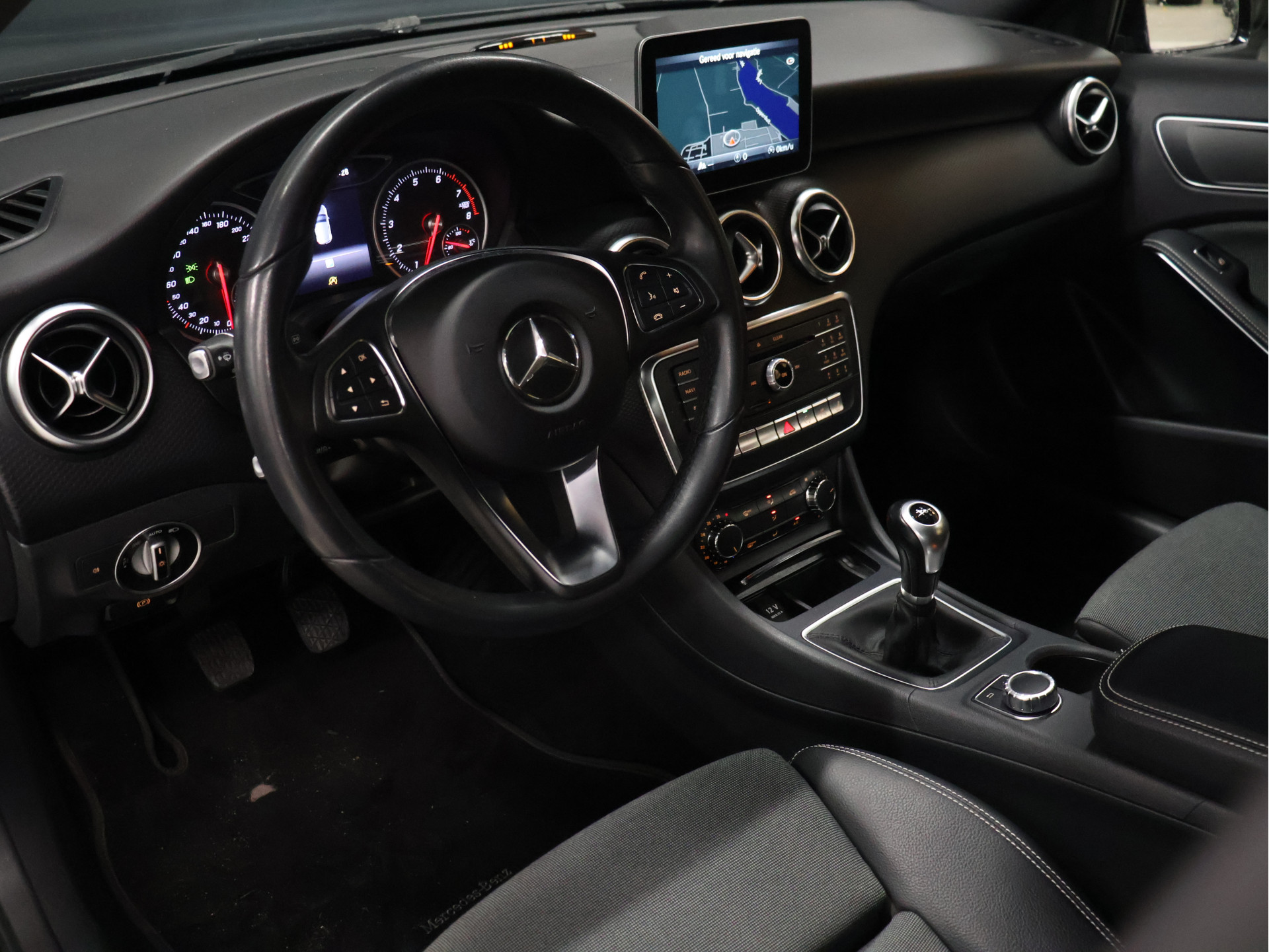 Foto van Mercedes-Benz A 180