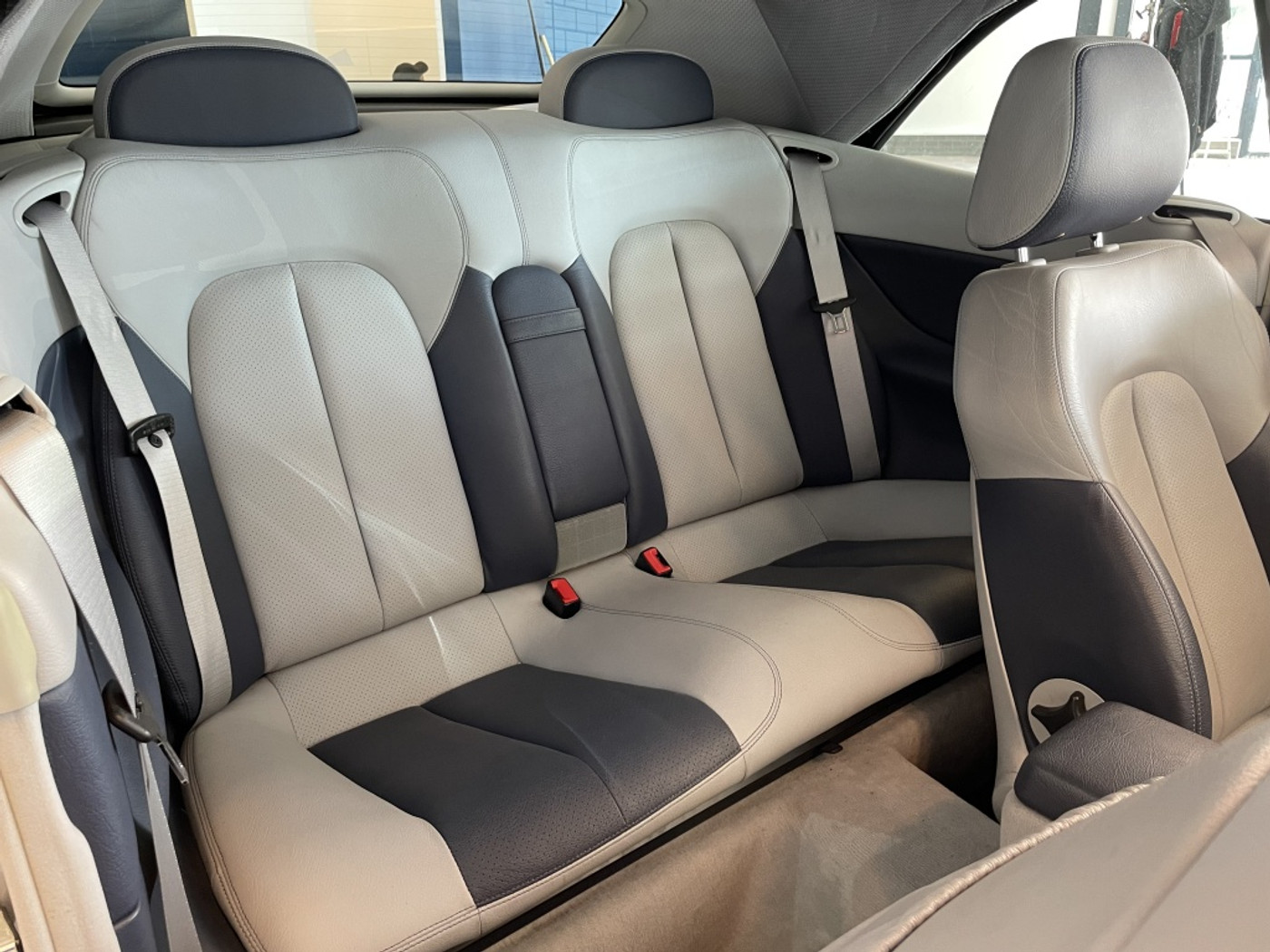 Foto van Mercedes-Benz CLK 200