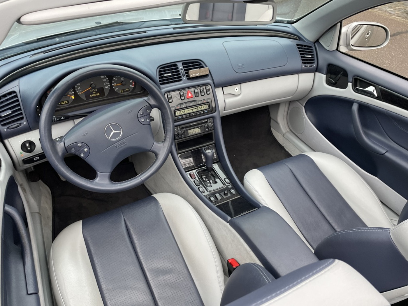 Foto van Mercedes-Benz CLK 200