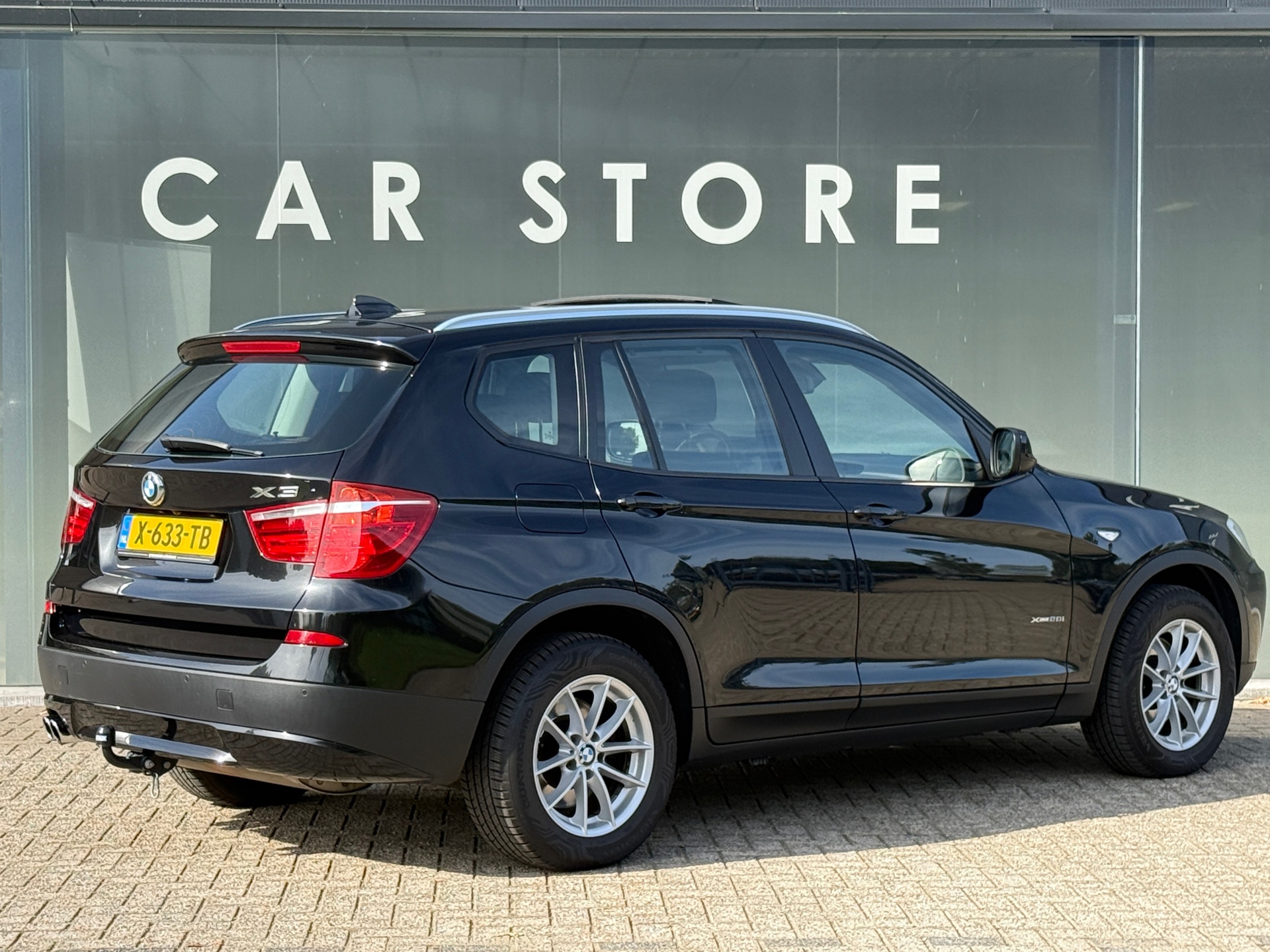 Foto van BMW X3 Xdrive28i