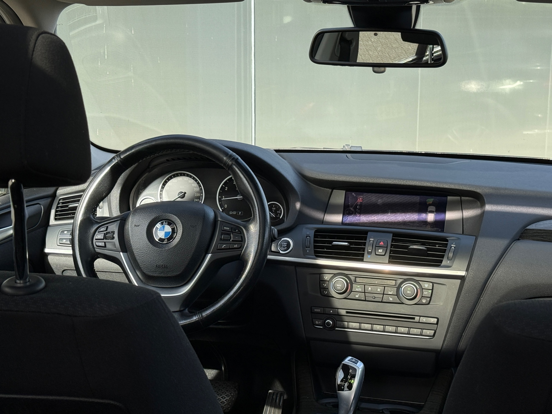 Foto van BMW X3 Xdrive28i