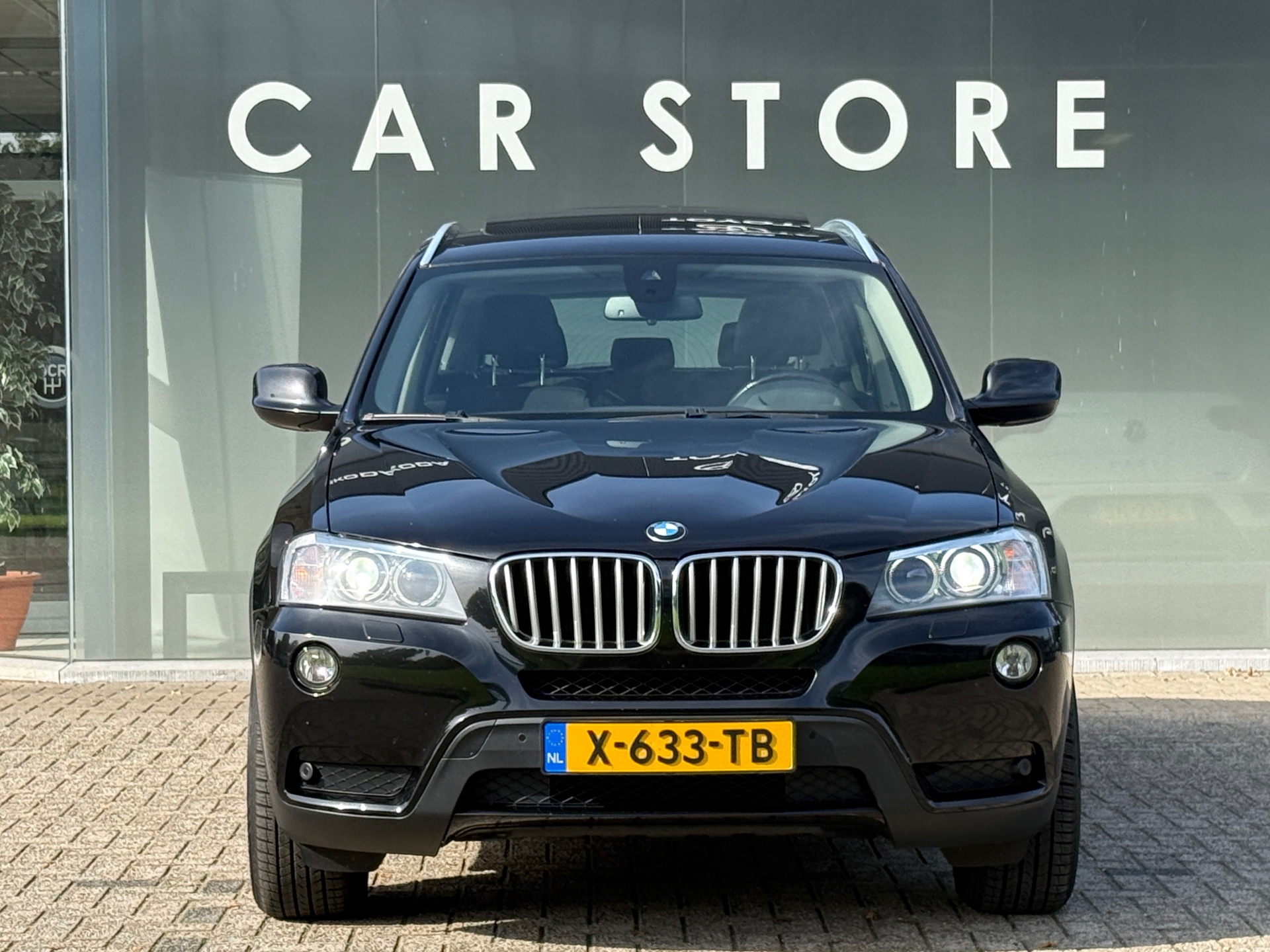 Foto van BMW X3 Xdrive28i