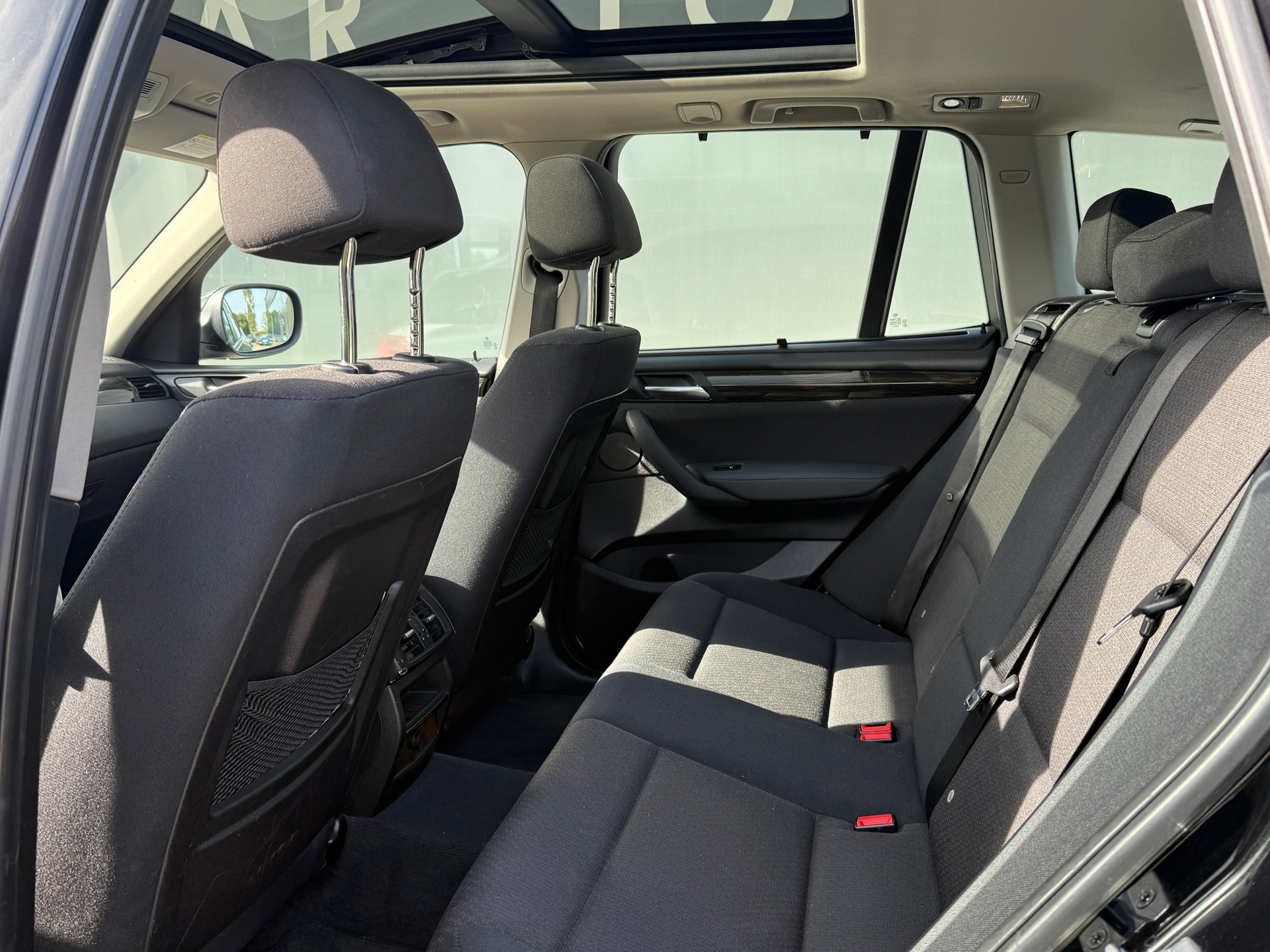 Foto van BMW X3 Xdrive28i