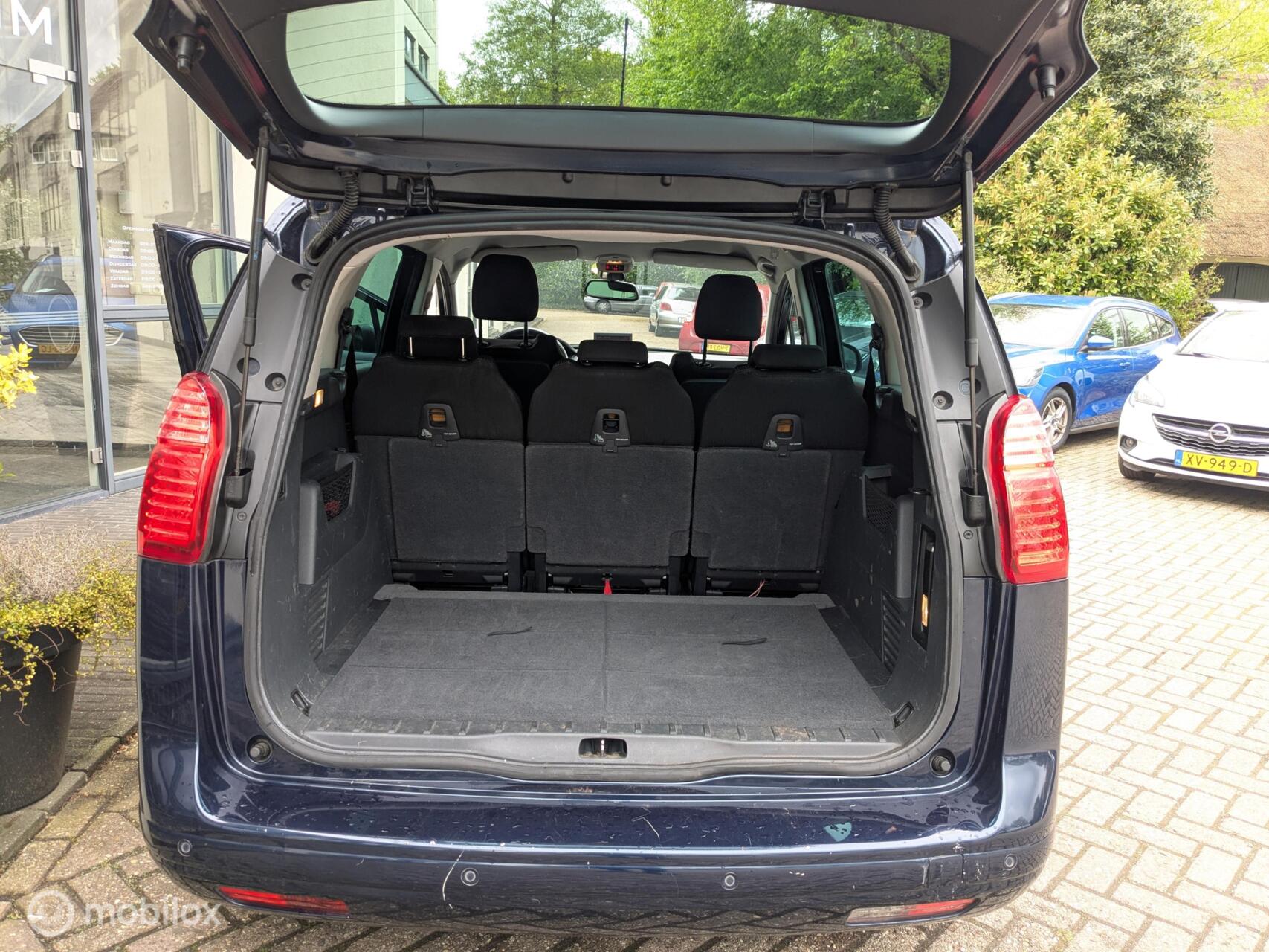 Foto van Peugeot 5008