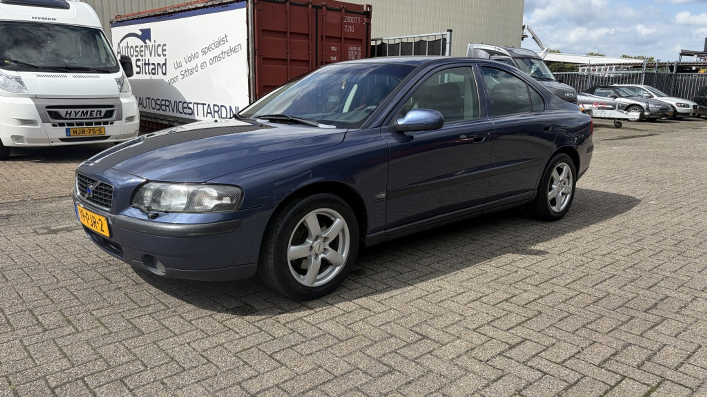 Volvo S60 2.4 Edition I Nette auto!! 2001 - voorkant