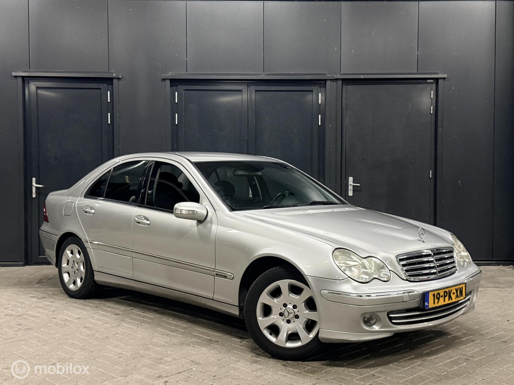 Foto van Mercedes-Benz C 180 Kompressor