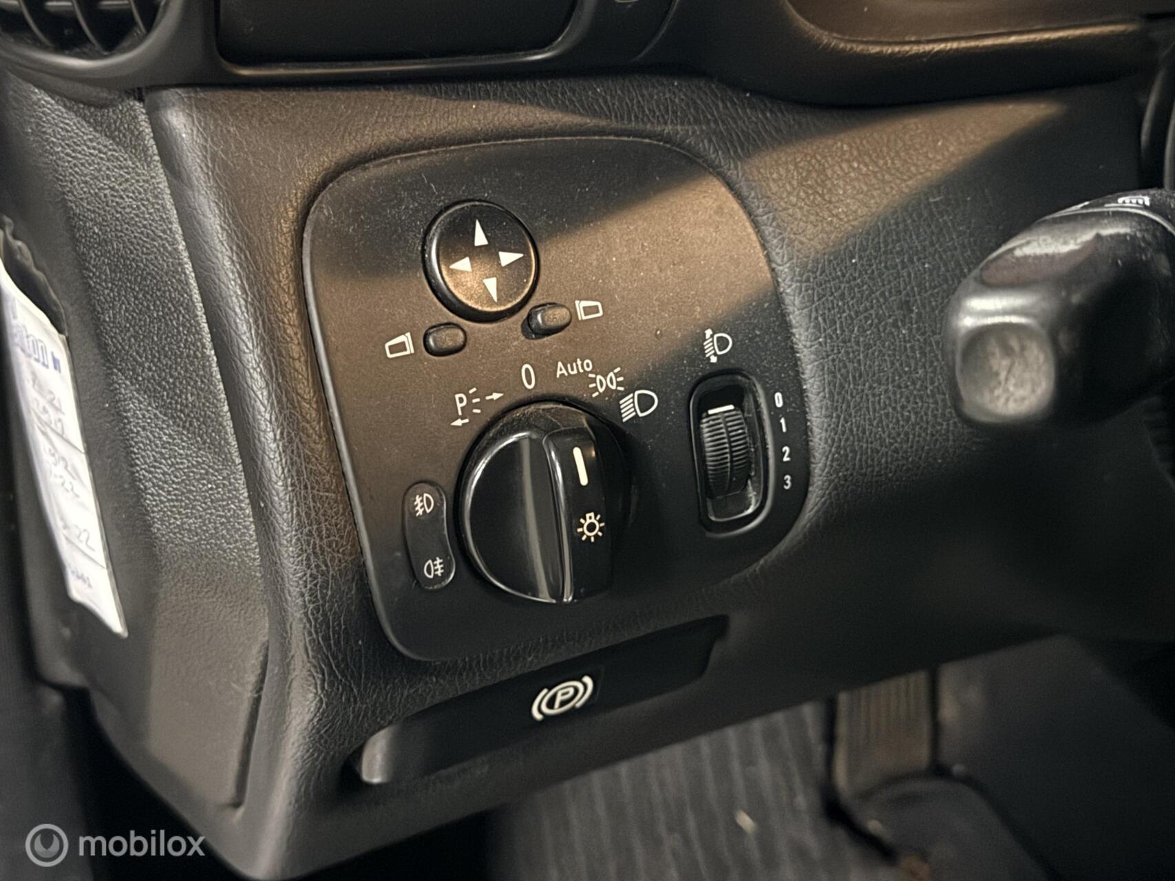 Foto van Mercedes-Benz C 180 Kompressor
