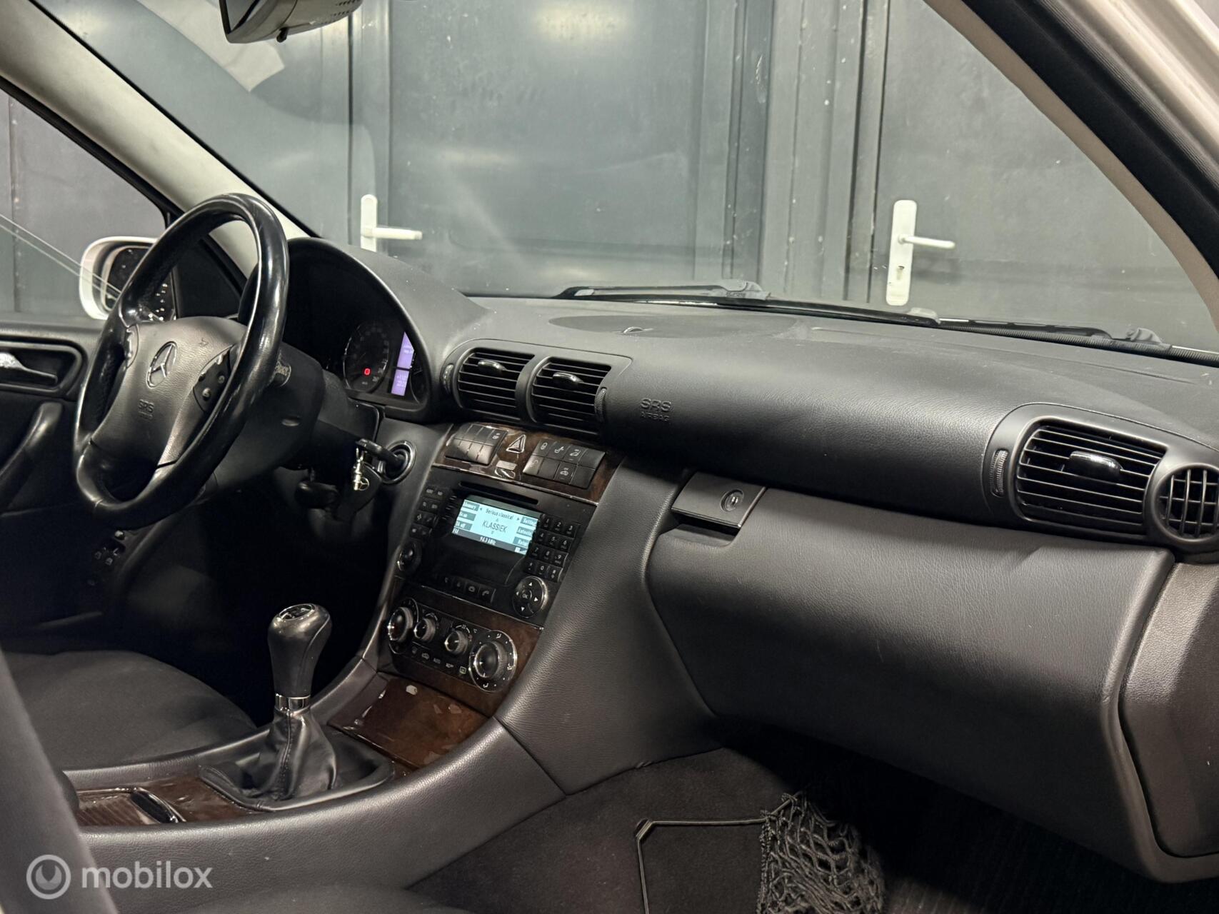 Foto van Mercedes-Benz C 180 Kompressor