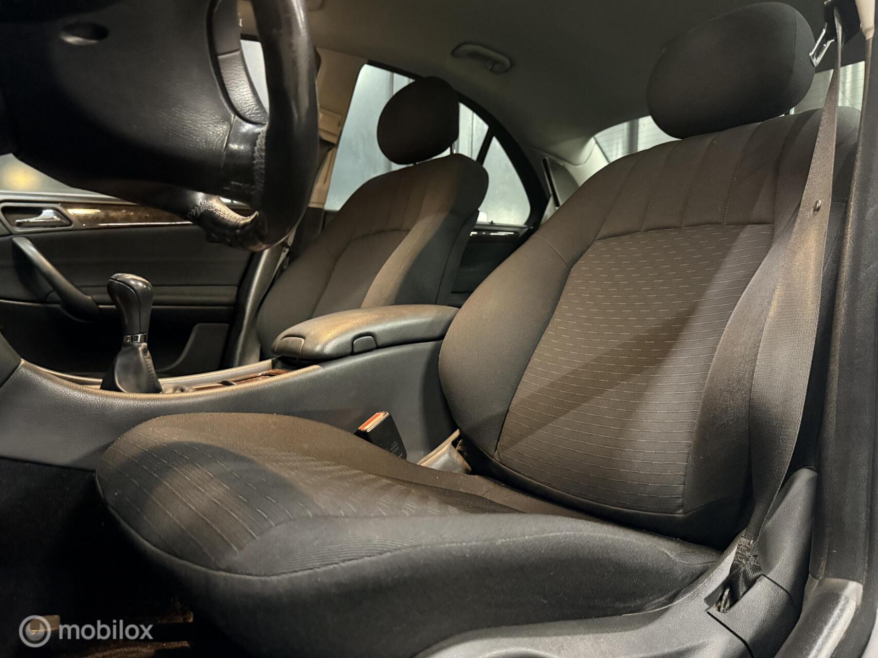 Foto van Mercedes-Benz C 180 Kompressor