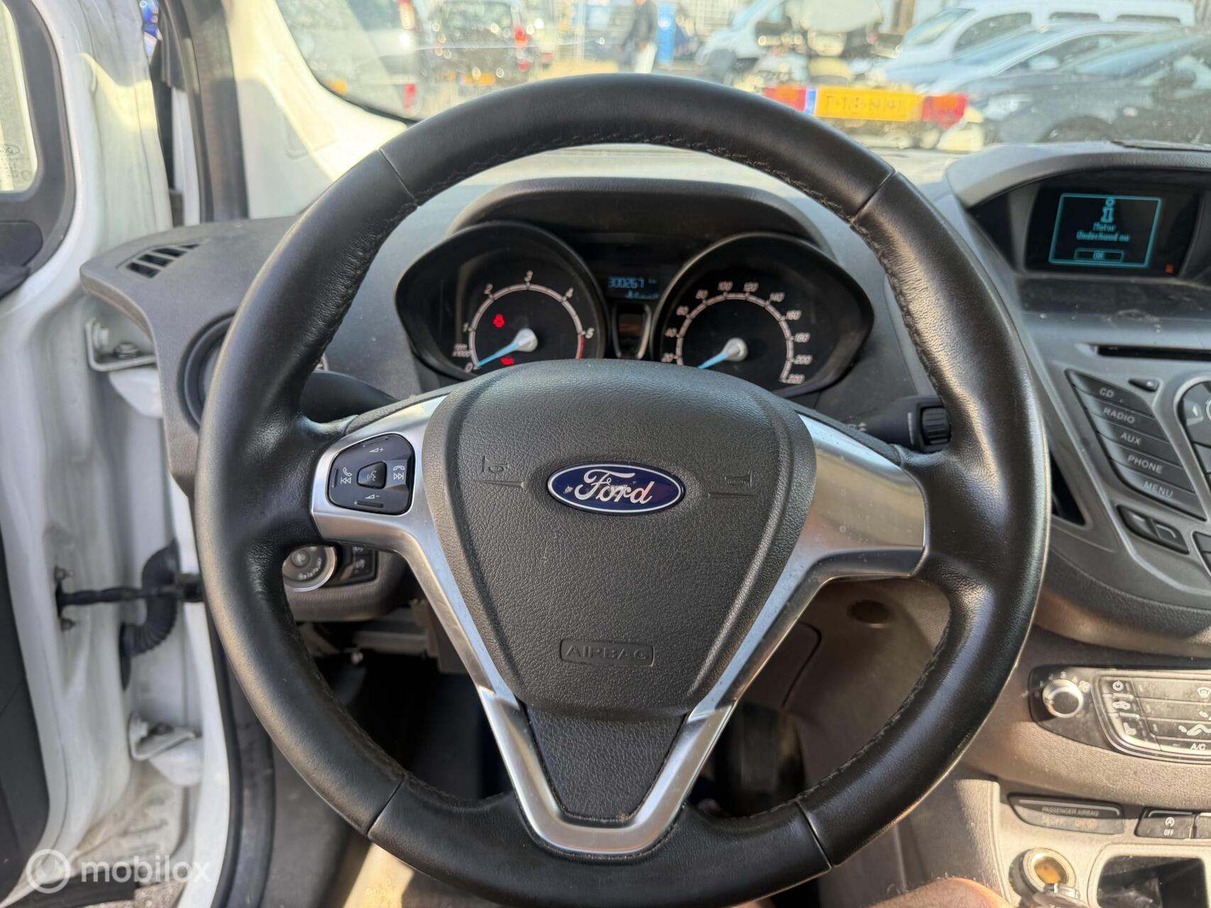 Foto van Ford Transit Courier