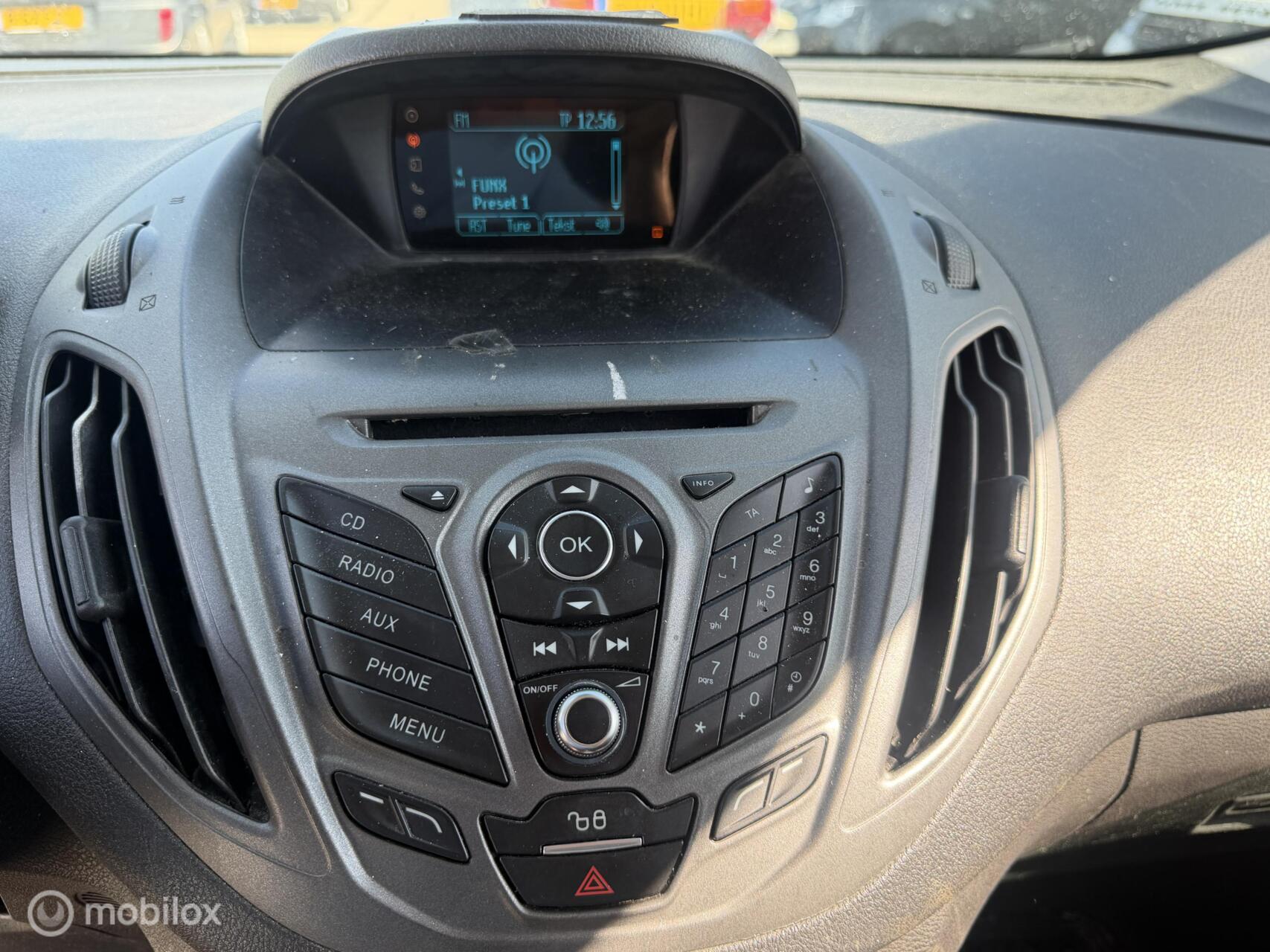 Foto van Ford Transit Courier