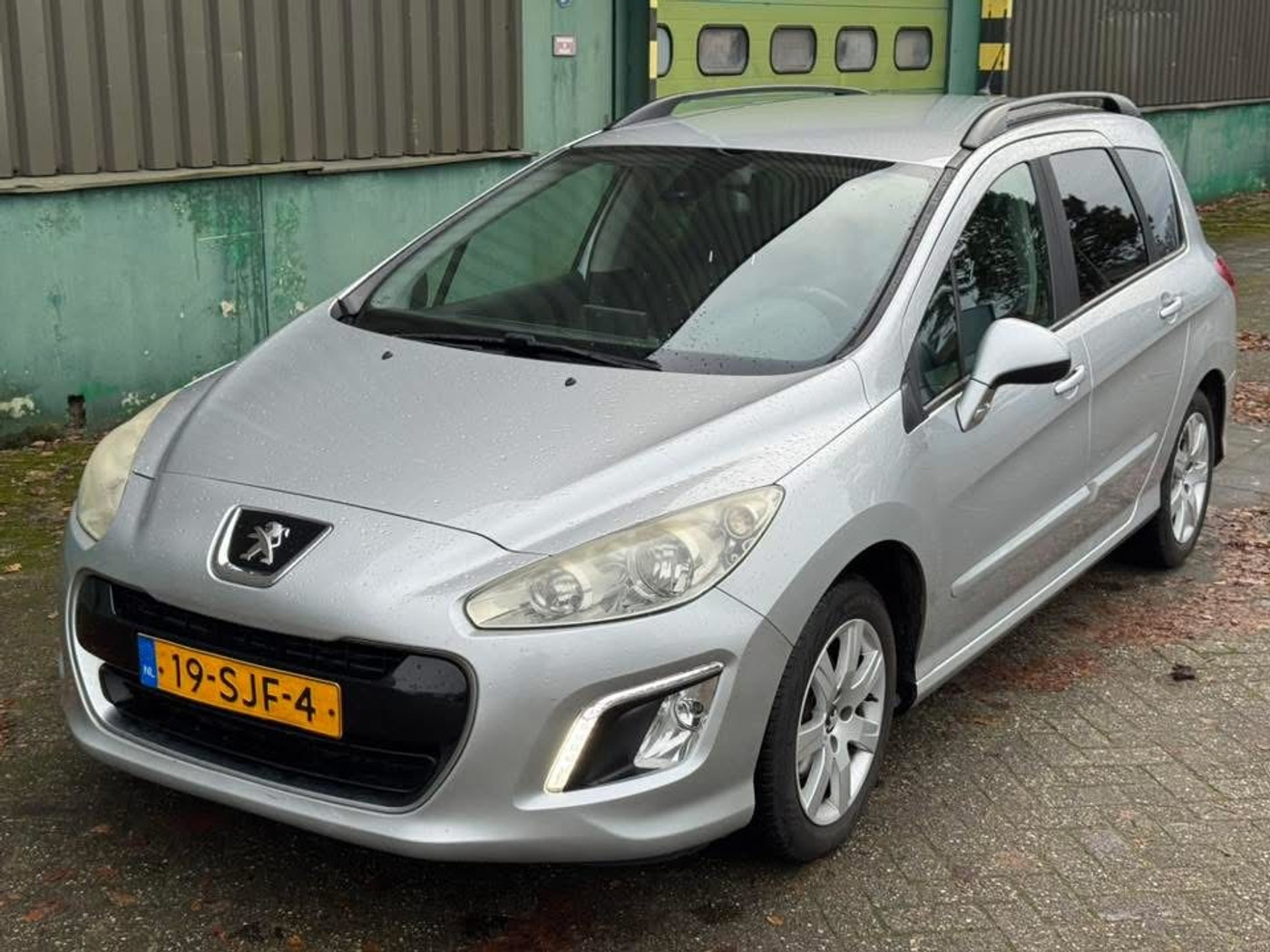 Peugeot 308 1.6 VTi Blue Lease Executive 2011 - voorkant