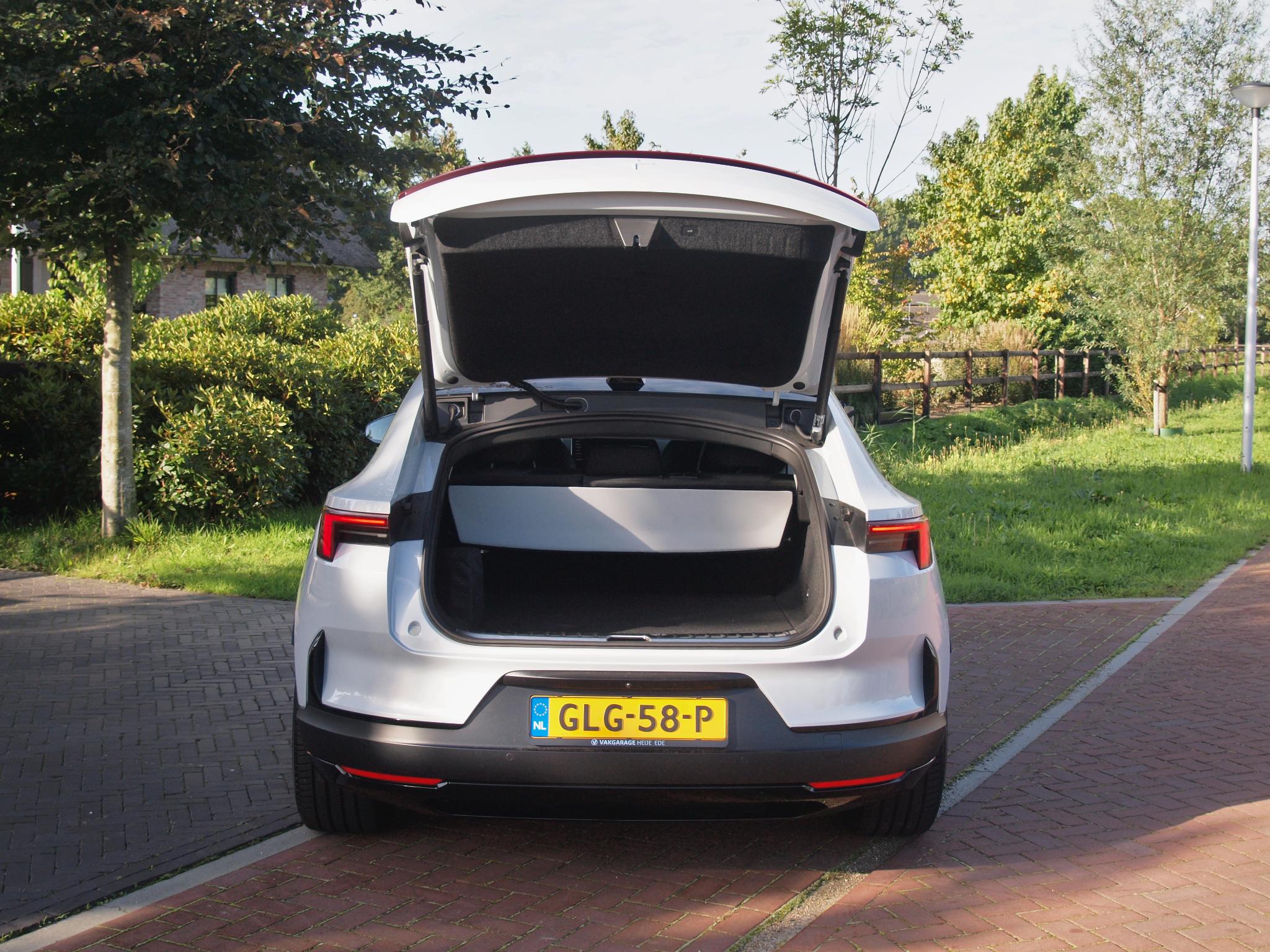 Foto van Polestar Polestar 4