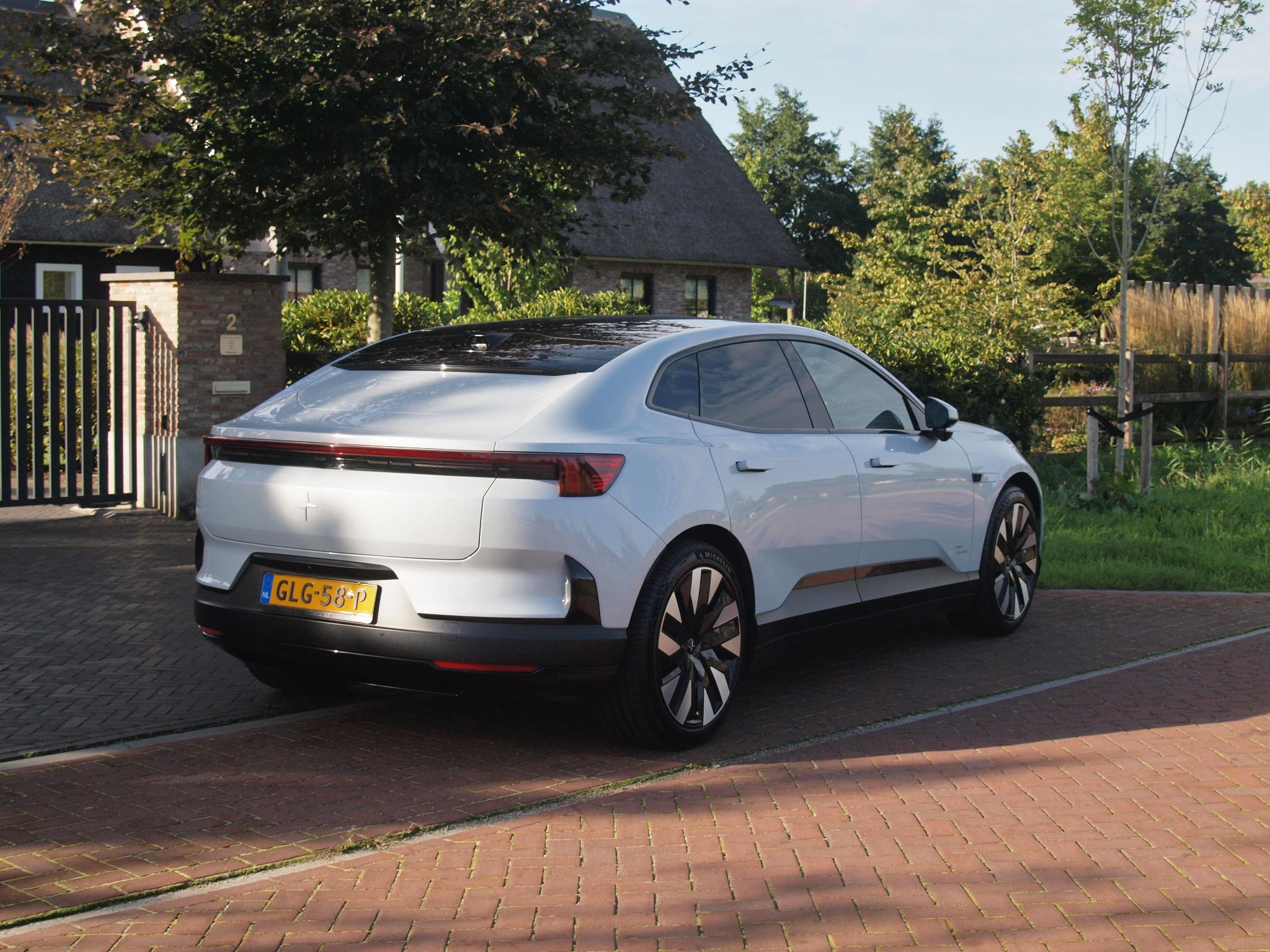 Foto van Polestar Polestar 4