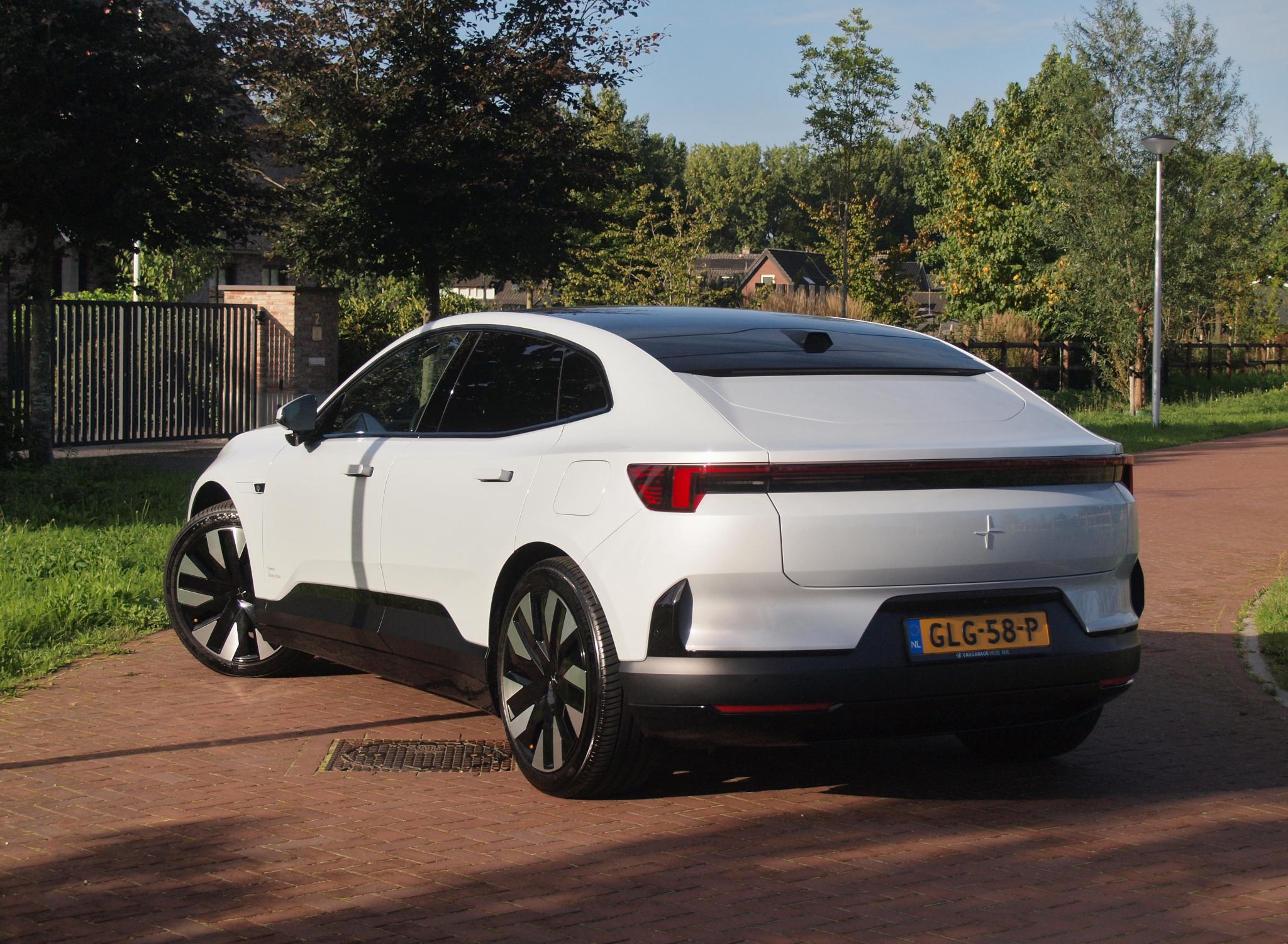 Foto van Polestar Polestar 4