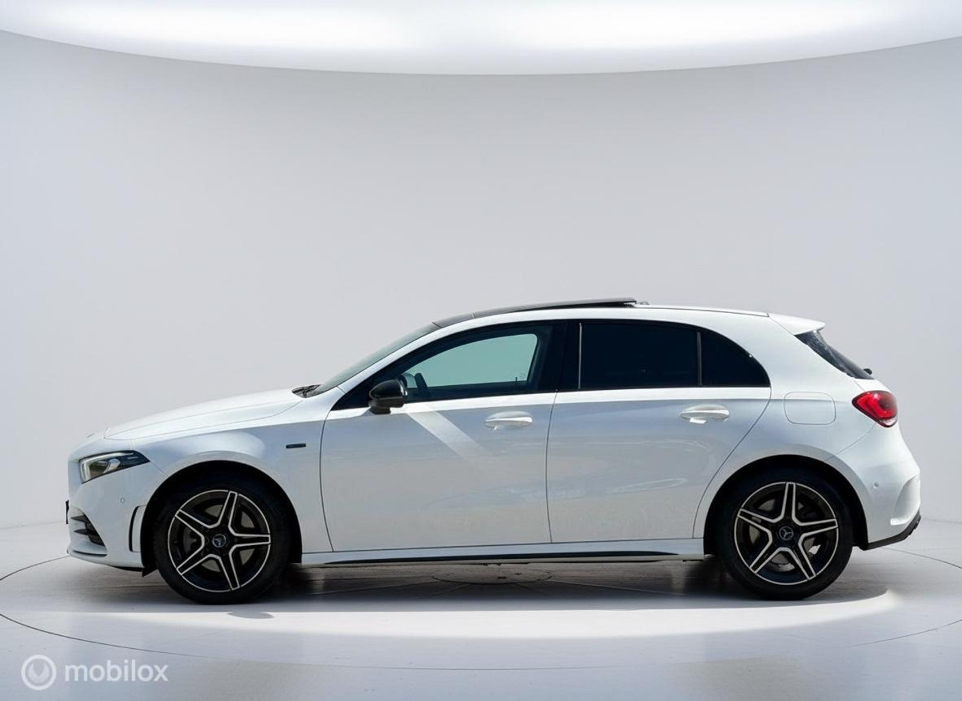Foto van Mercedes-Benz A 250 E