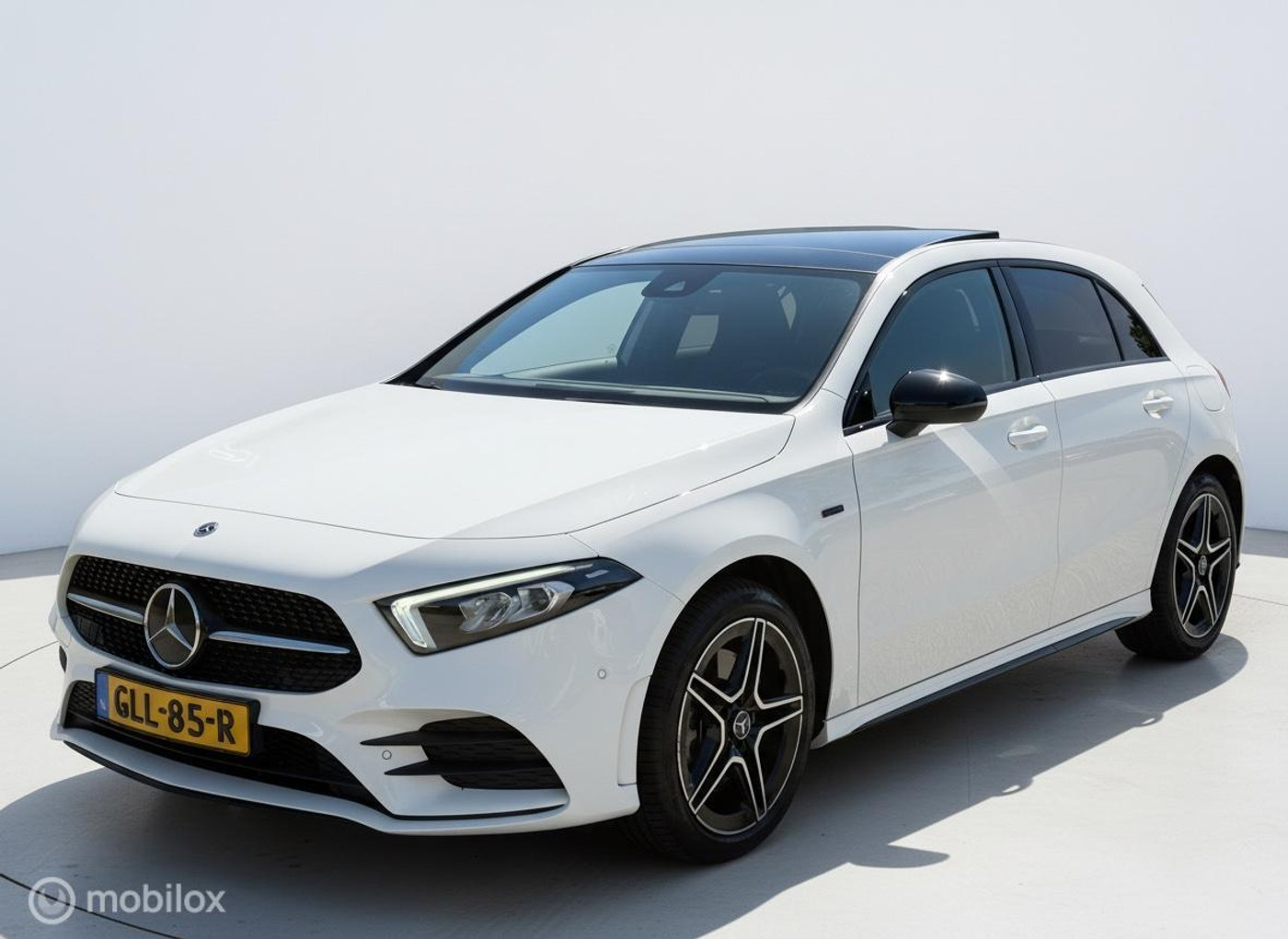 Foto van Mercedes-Benz A 250 E