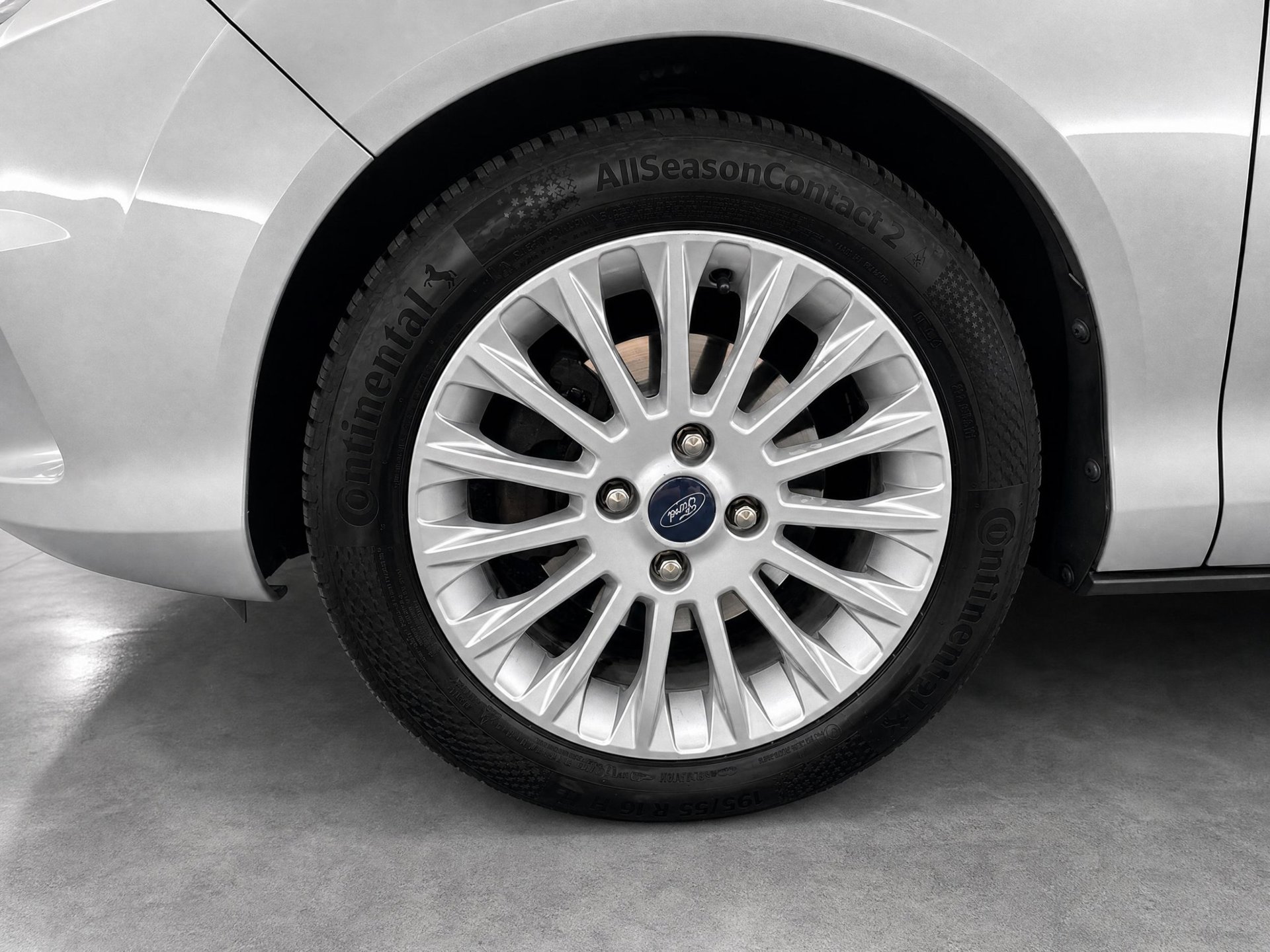 Foto van Ford B-max