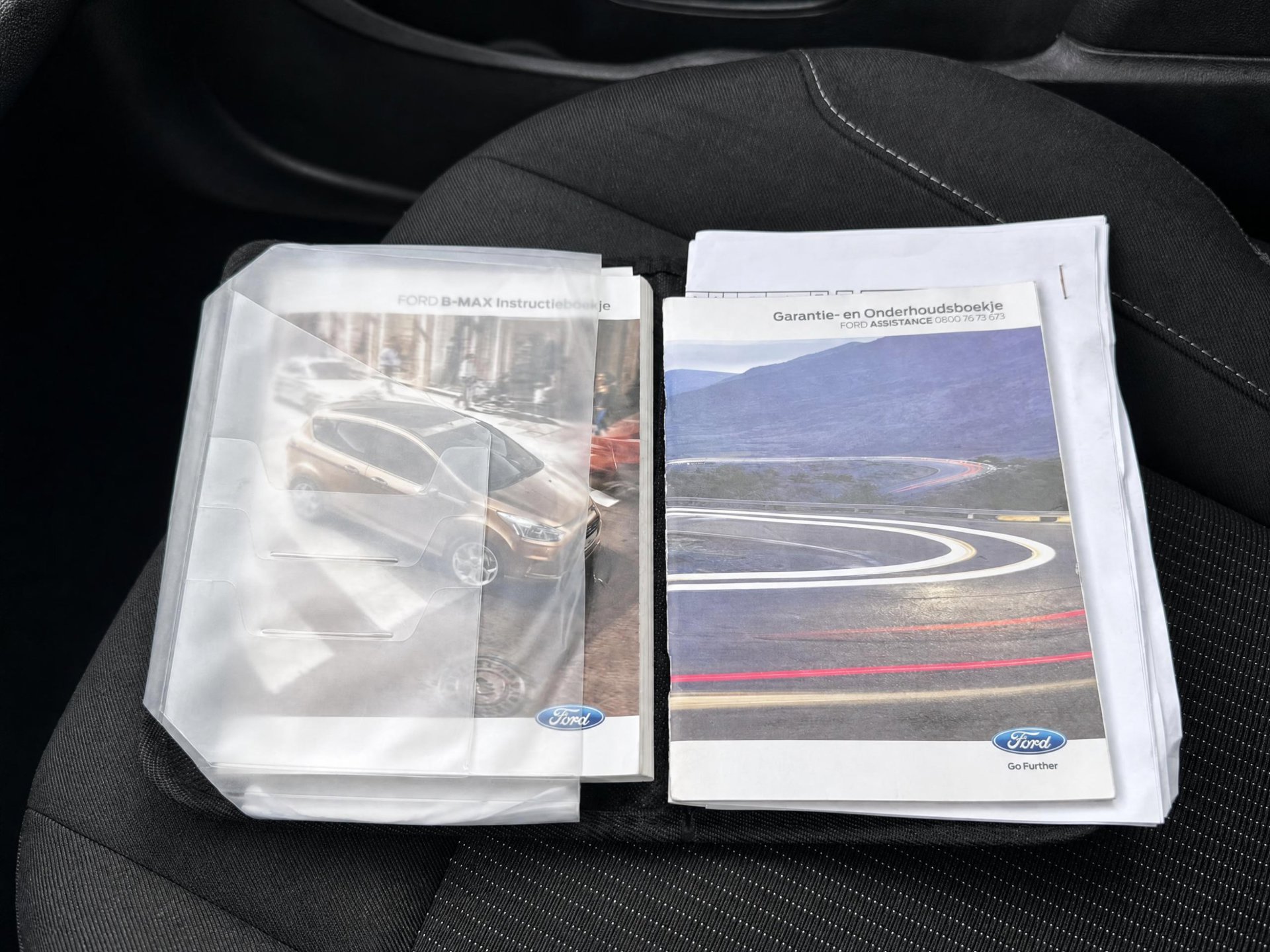 Foto van Ford B-max