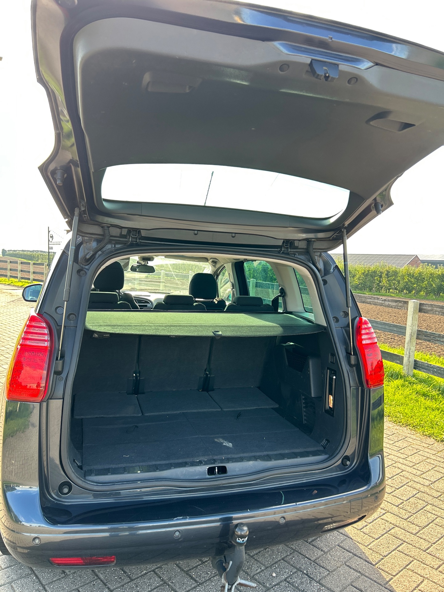 Foto van Peugeot 5008