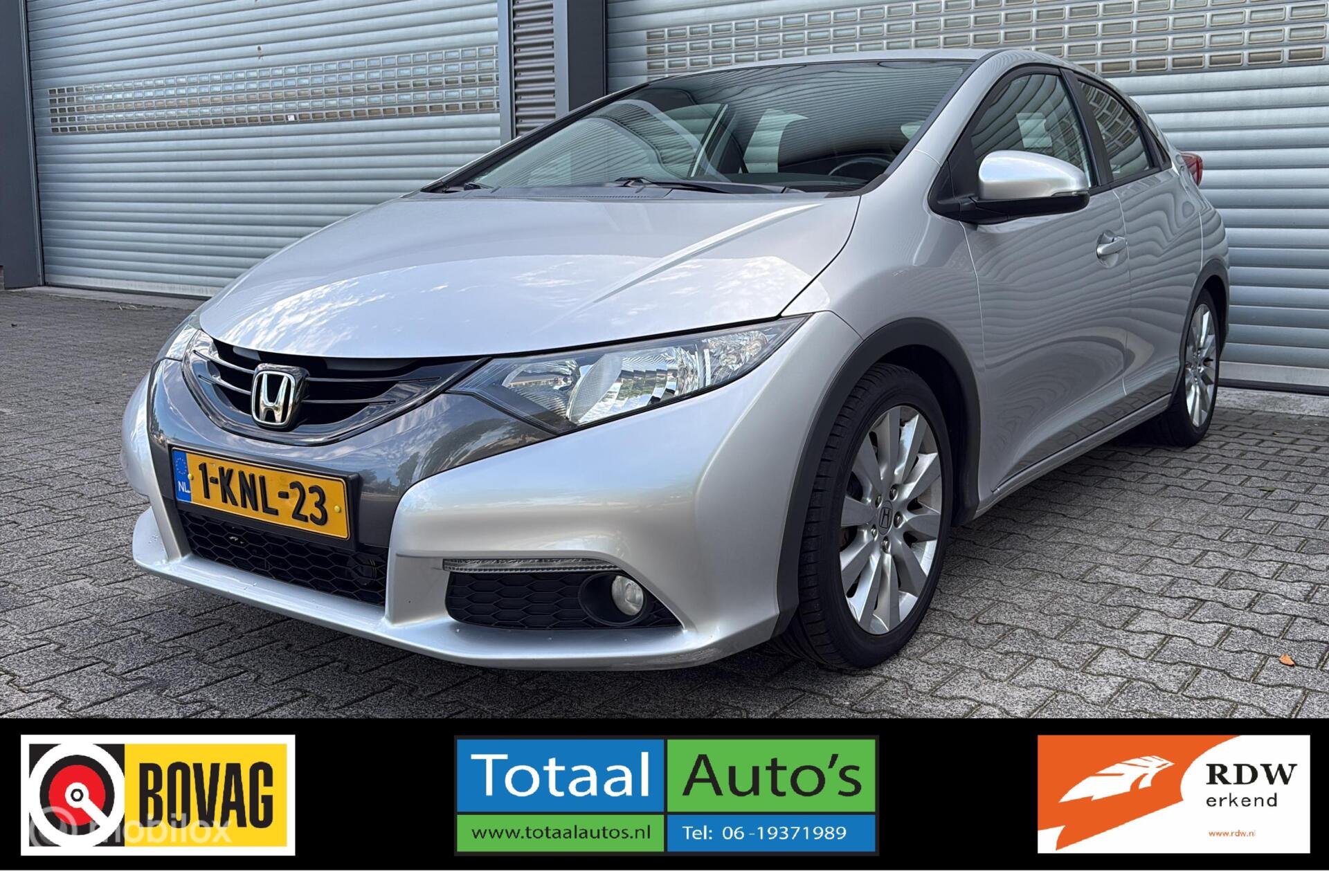 Honda Civic 5dr 1.4 Sport*CRUISE*NAVI*CAMERA*TREKH*NEDERLANDS 2013 - voorkant