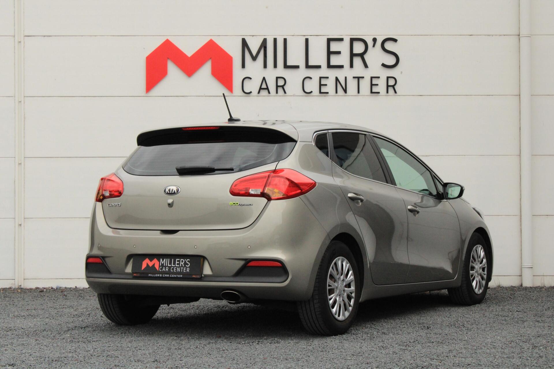 Foto van Kia Cee D