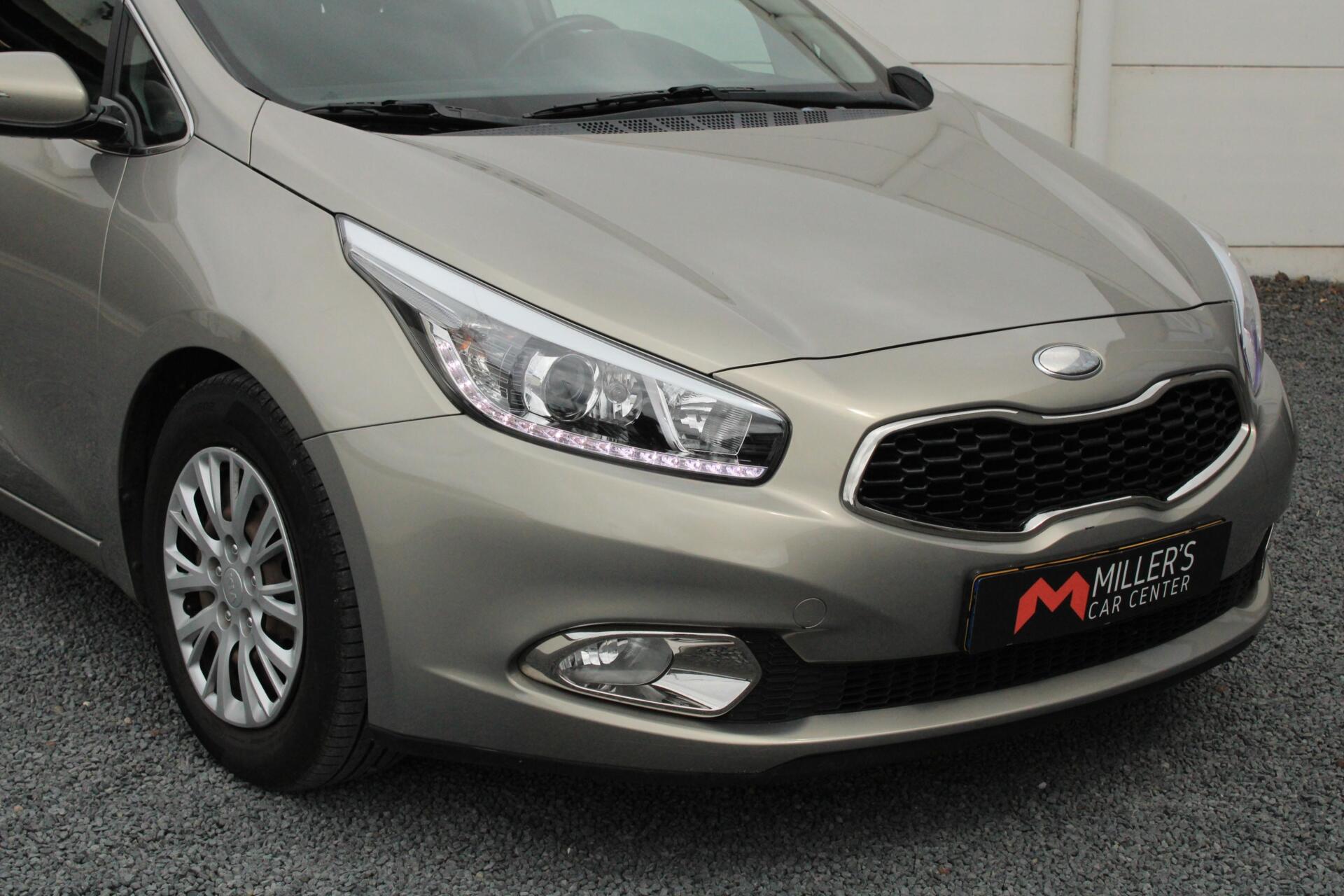 Foto van Kia Cee D