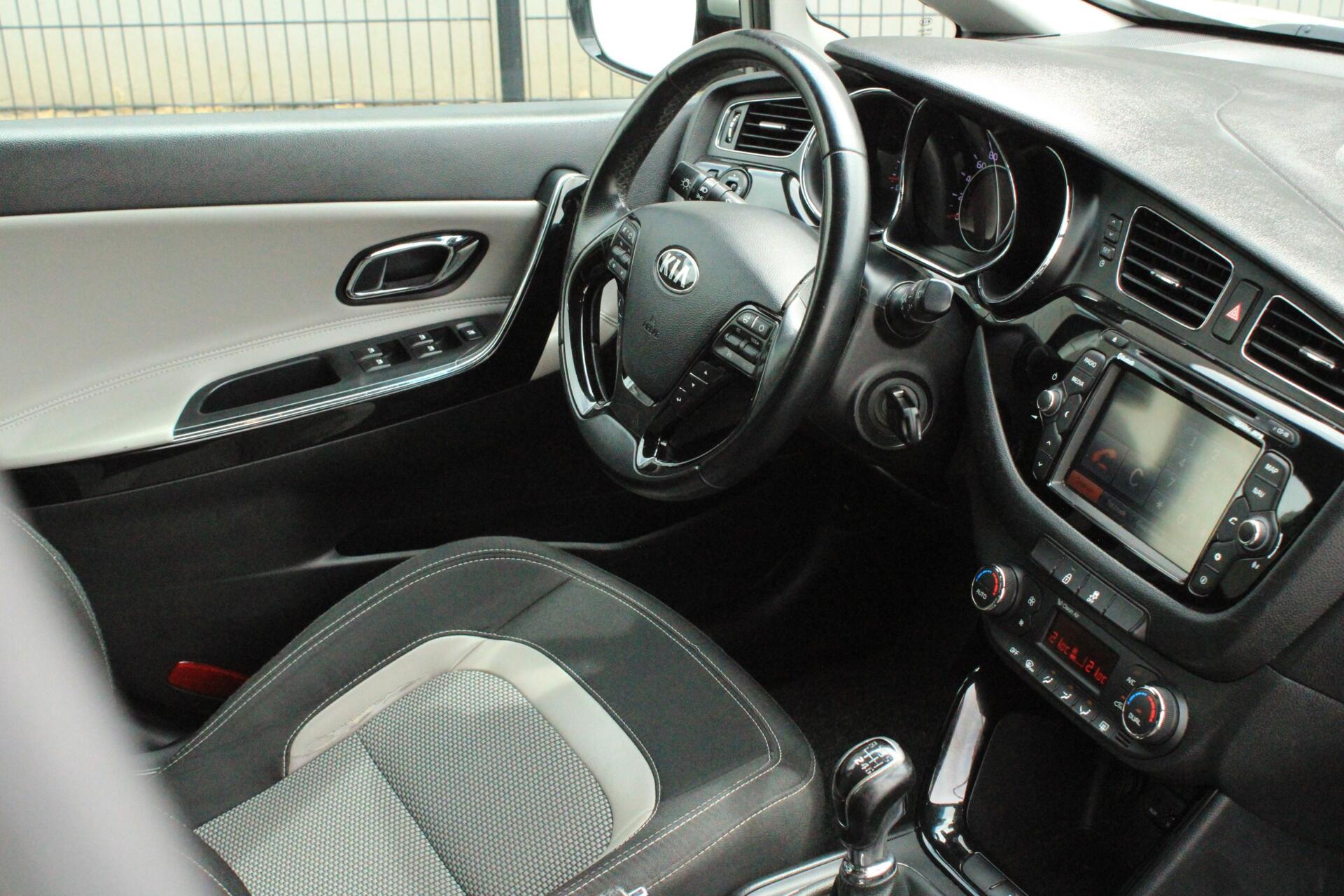 Foto van Kia Cee D