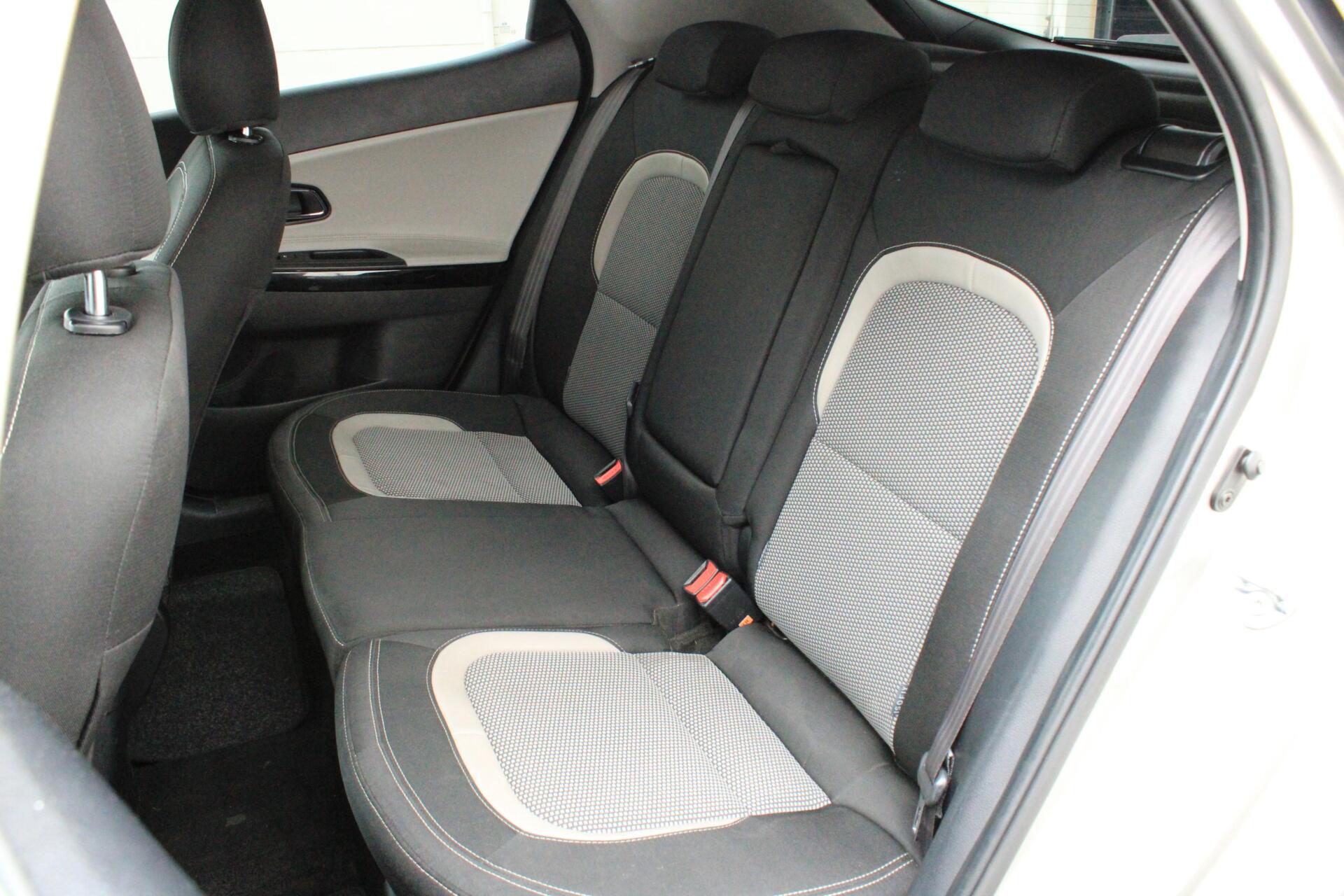 Foto van Kia Cee D