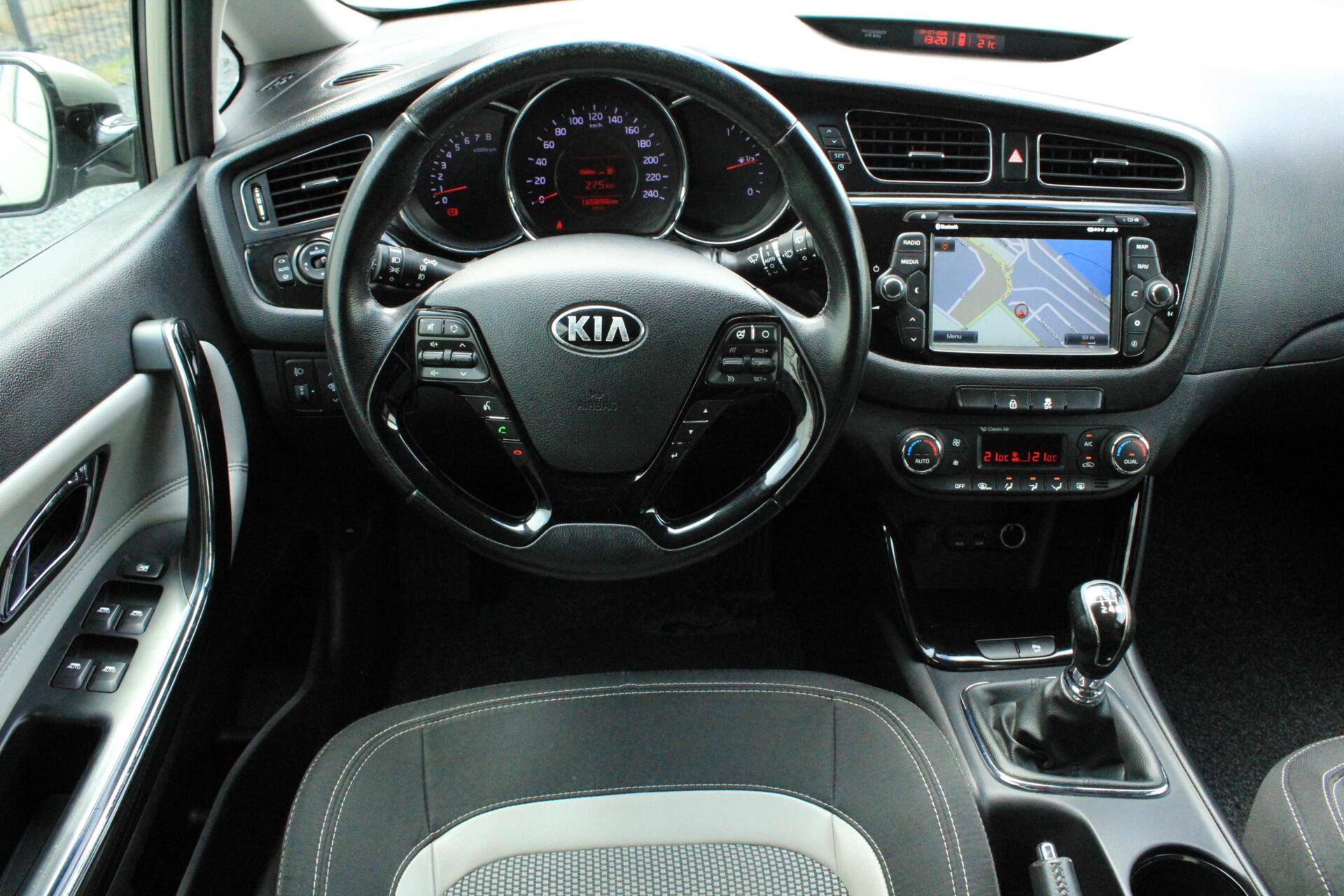Foto van Kia Cee D