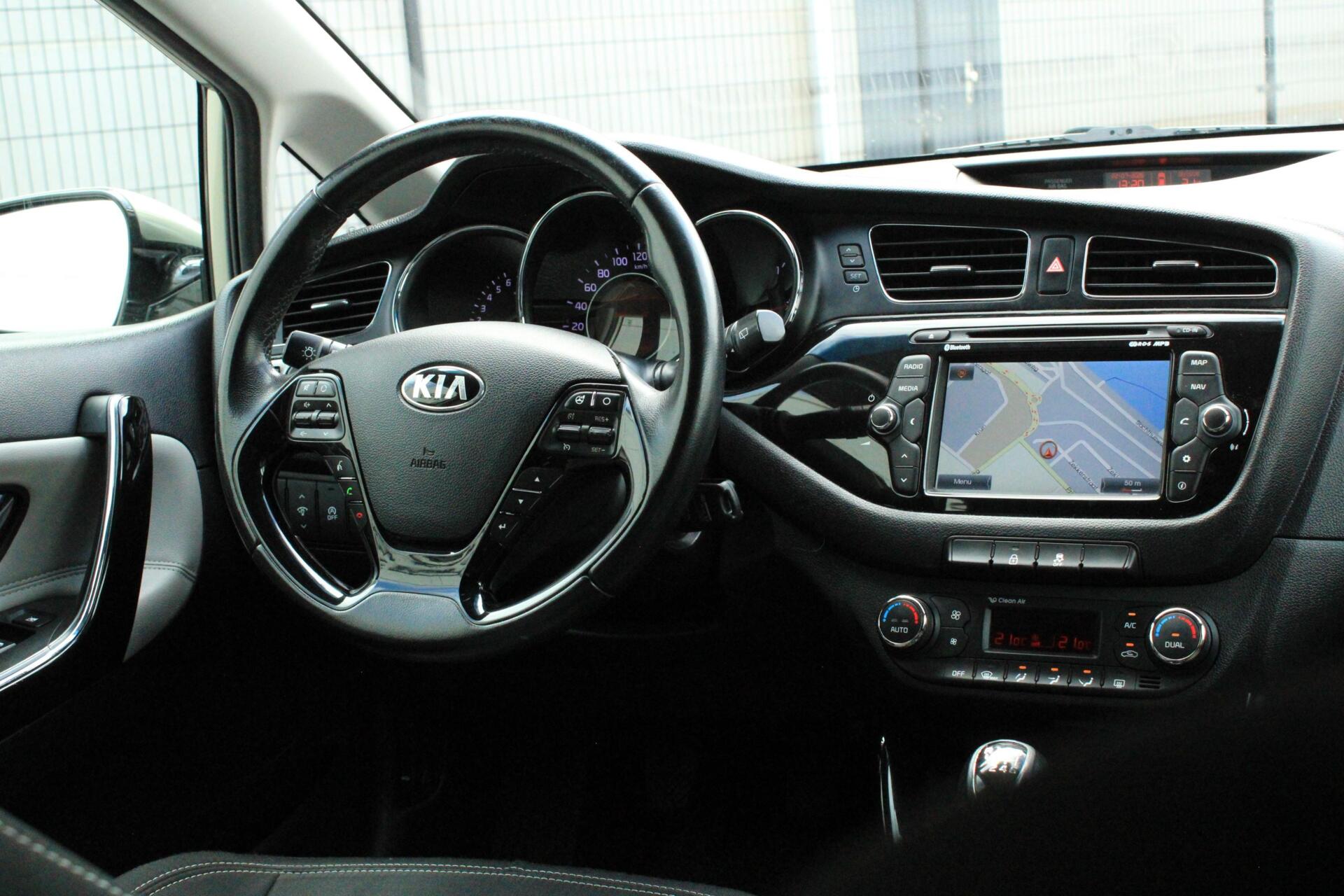 Foto van Kia Cee D