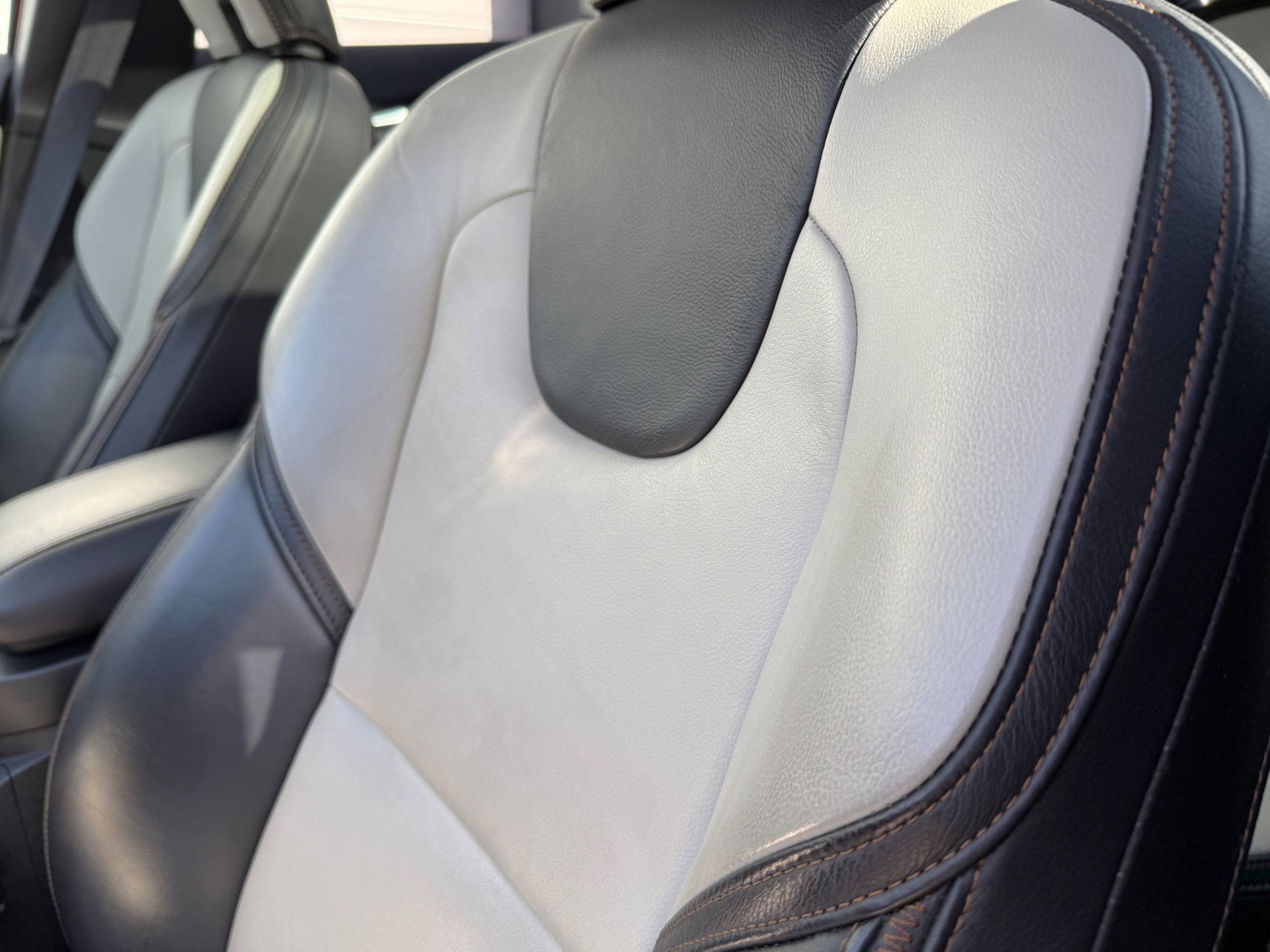 Foto van Volvo V40 Cross Country
