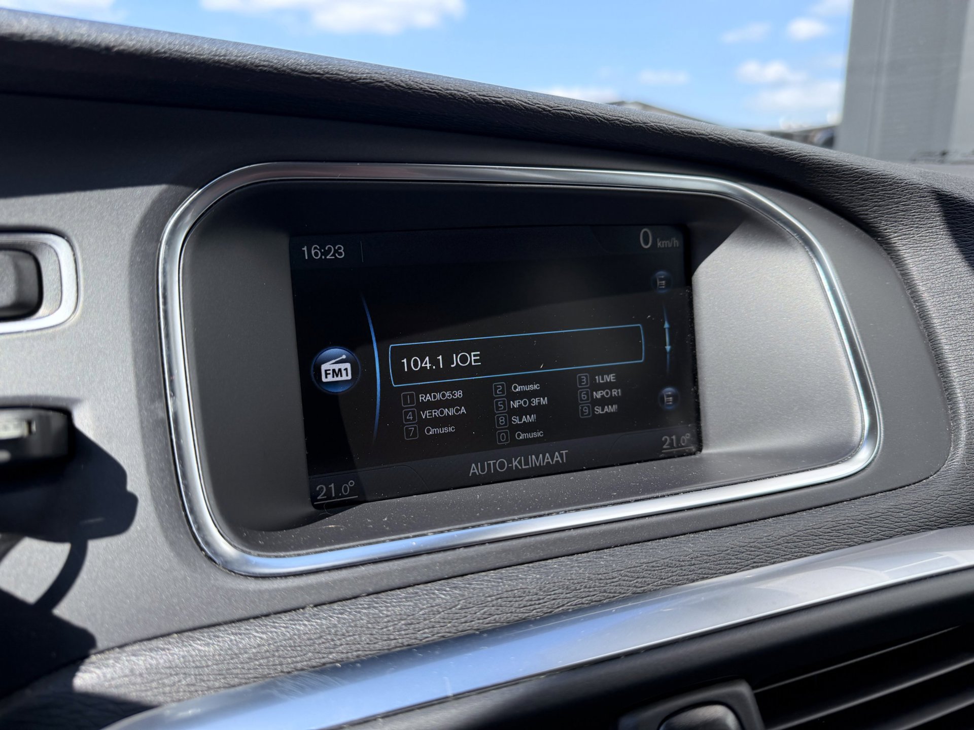 Foto van Volvo V40 Cross Country