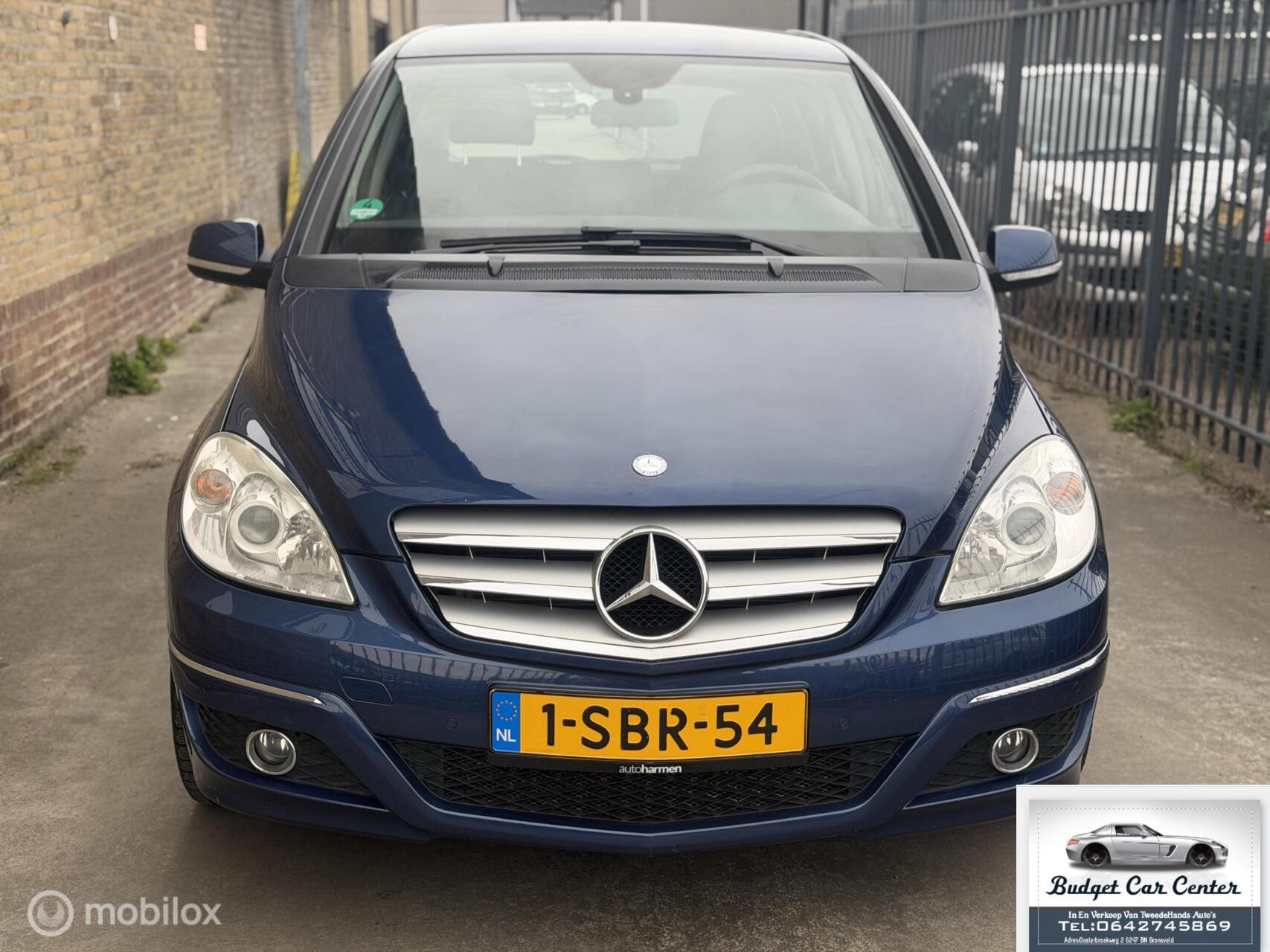 Foto van Mercedes-Benz B 200