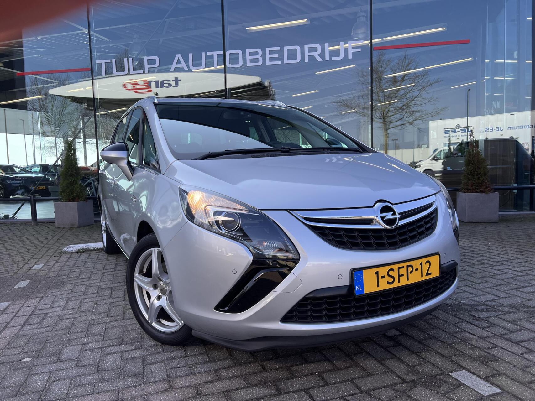 Foto van Opel Zafira Tourer
