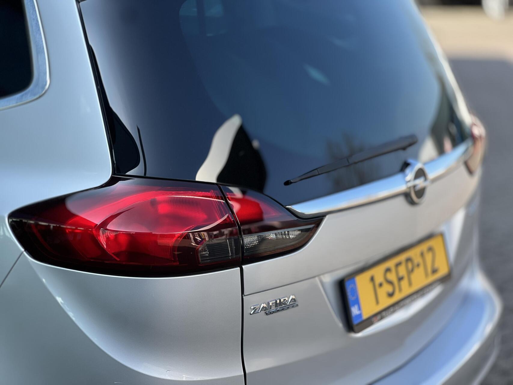 Foto van Opel Zafira Tourer