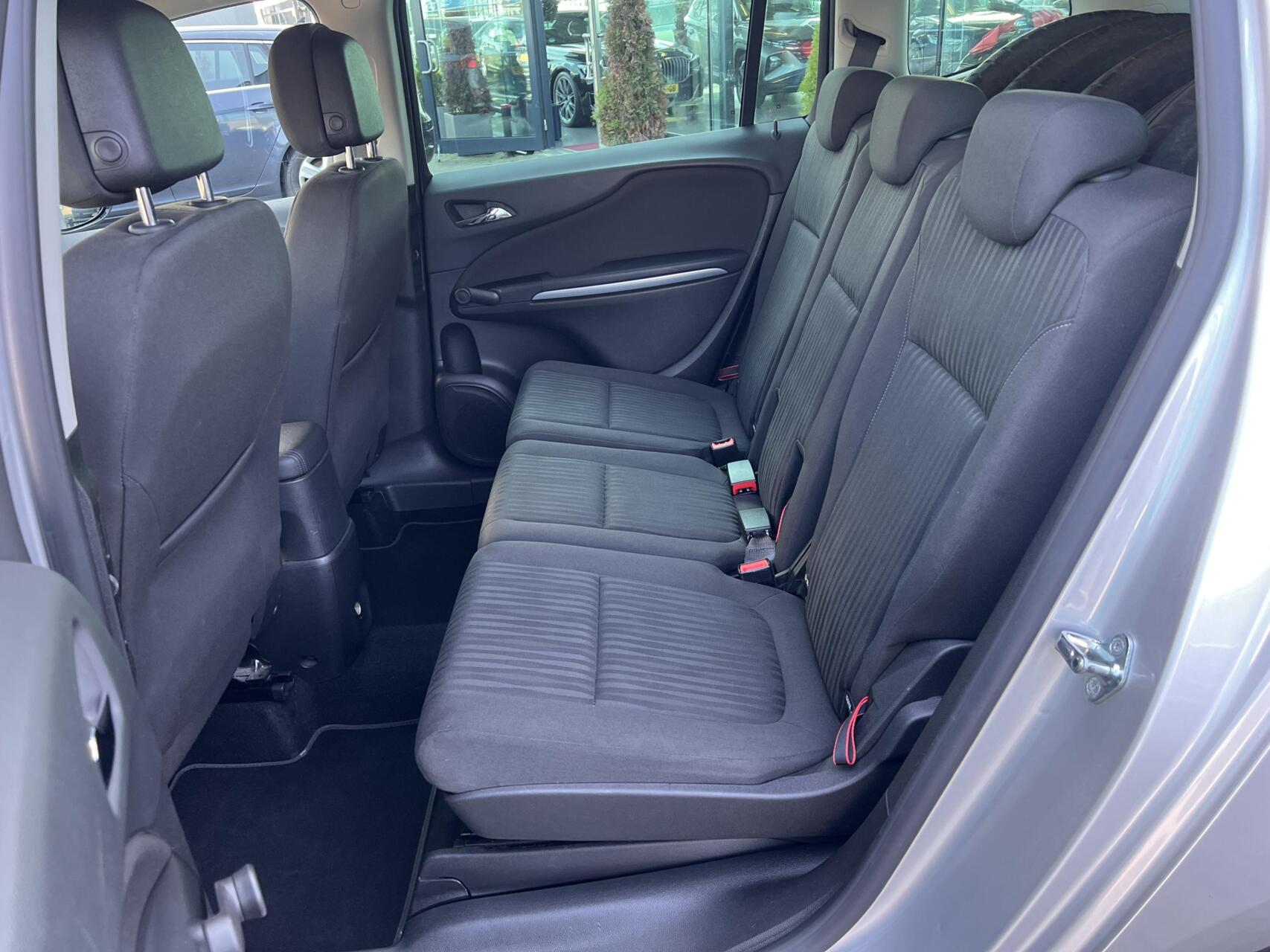 Foto van Opel Zafira Tourer