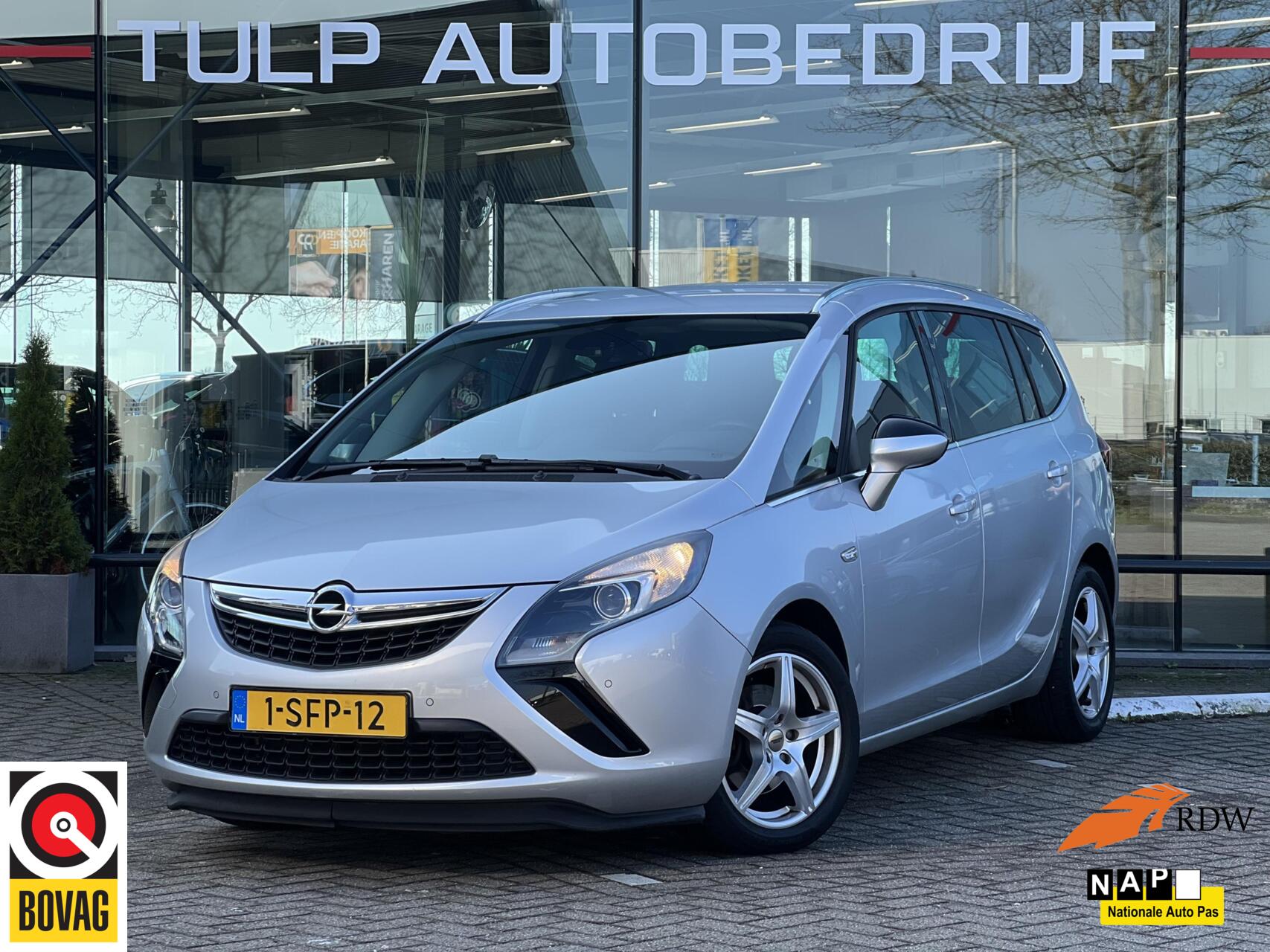 Opel Zafira Tourer 1.4 Berlin 140PK Trekhaak 1e Eig NAP 2013 - voorkant
