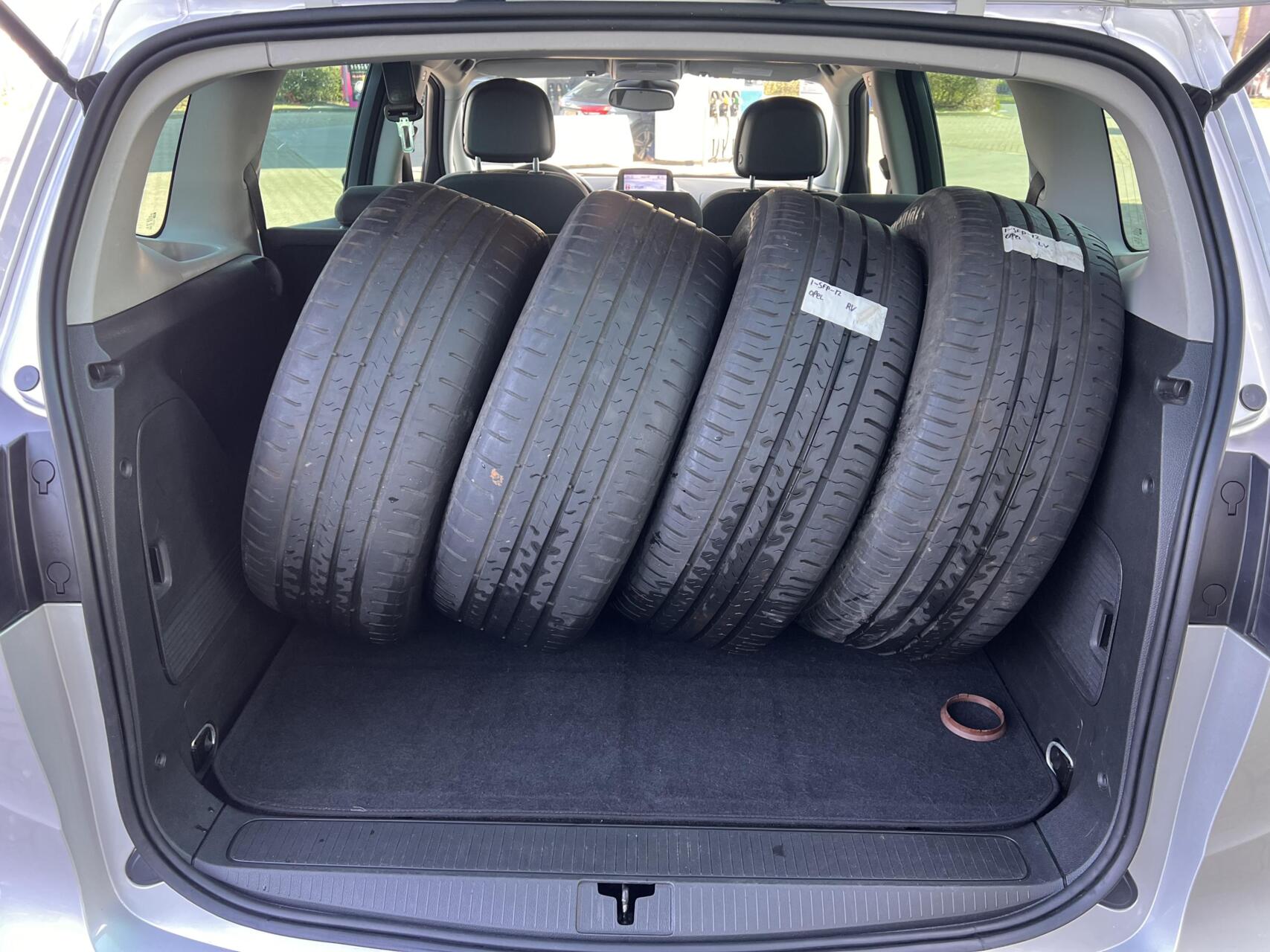 Foto van Opel Zafira Tourer