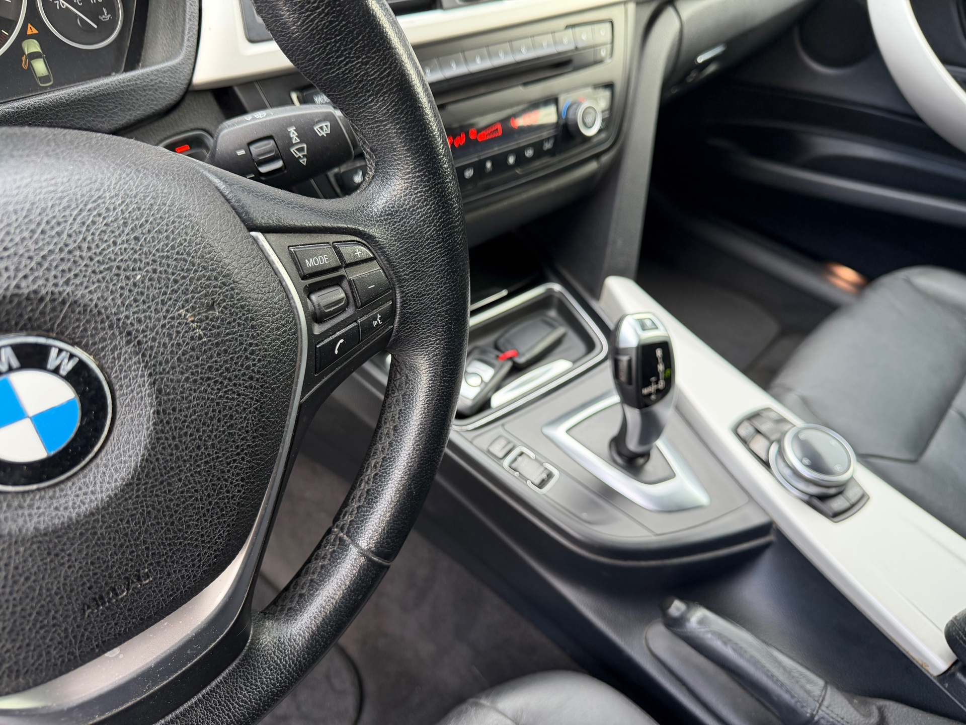 Foto van BMW 320i