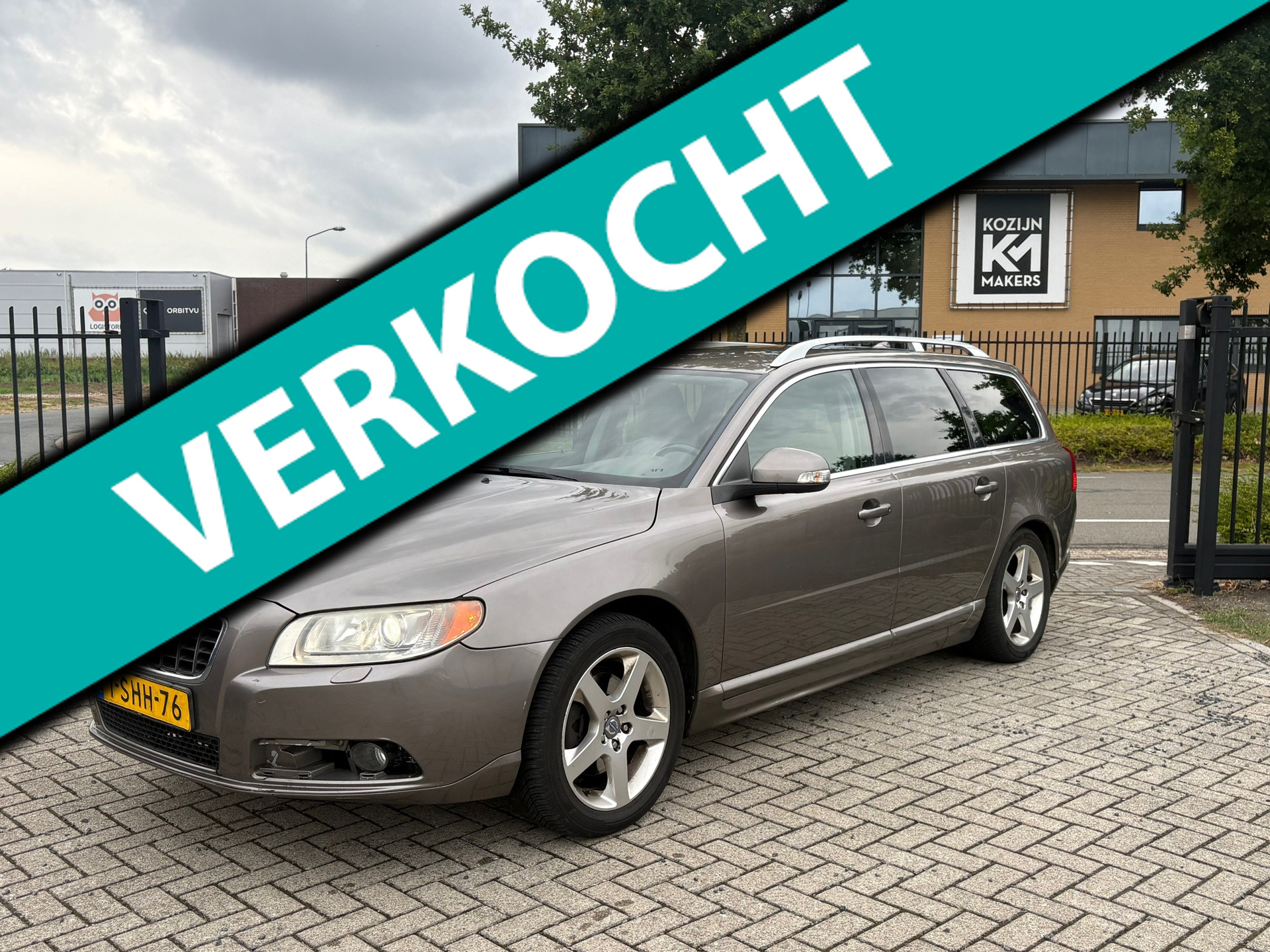Volvo V70 2.0D Summum | Cruise | Leer | Airco 2008 - voorkant