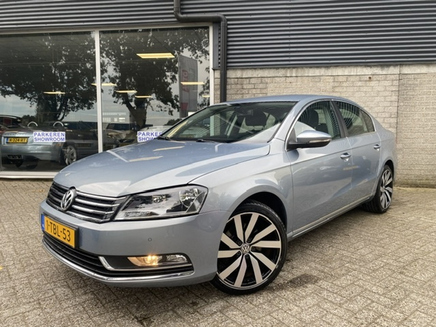 Volkswagen Passat 1.4 TSI Comfl. BlM. 2014 - voorkant
