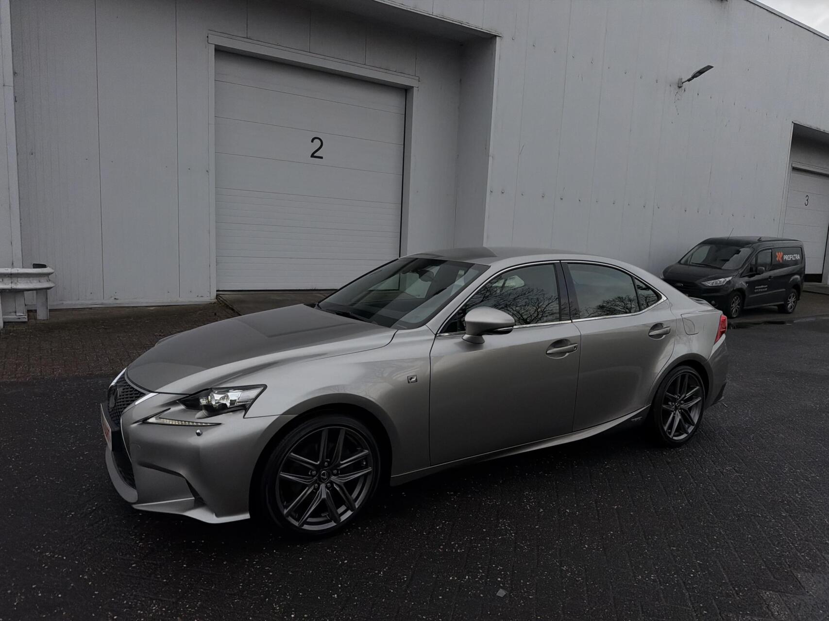 Foto van Lexus Lexus Is300h