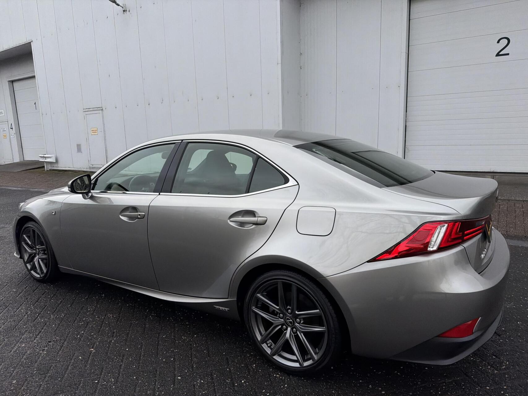 Foto van Lexus Lexus Is300h