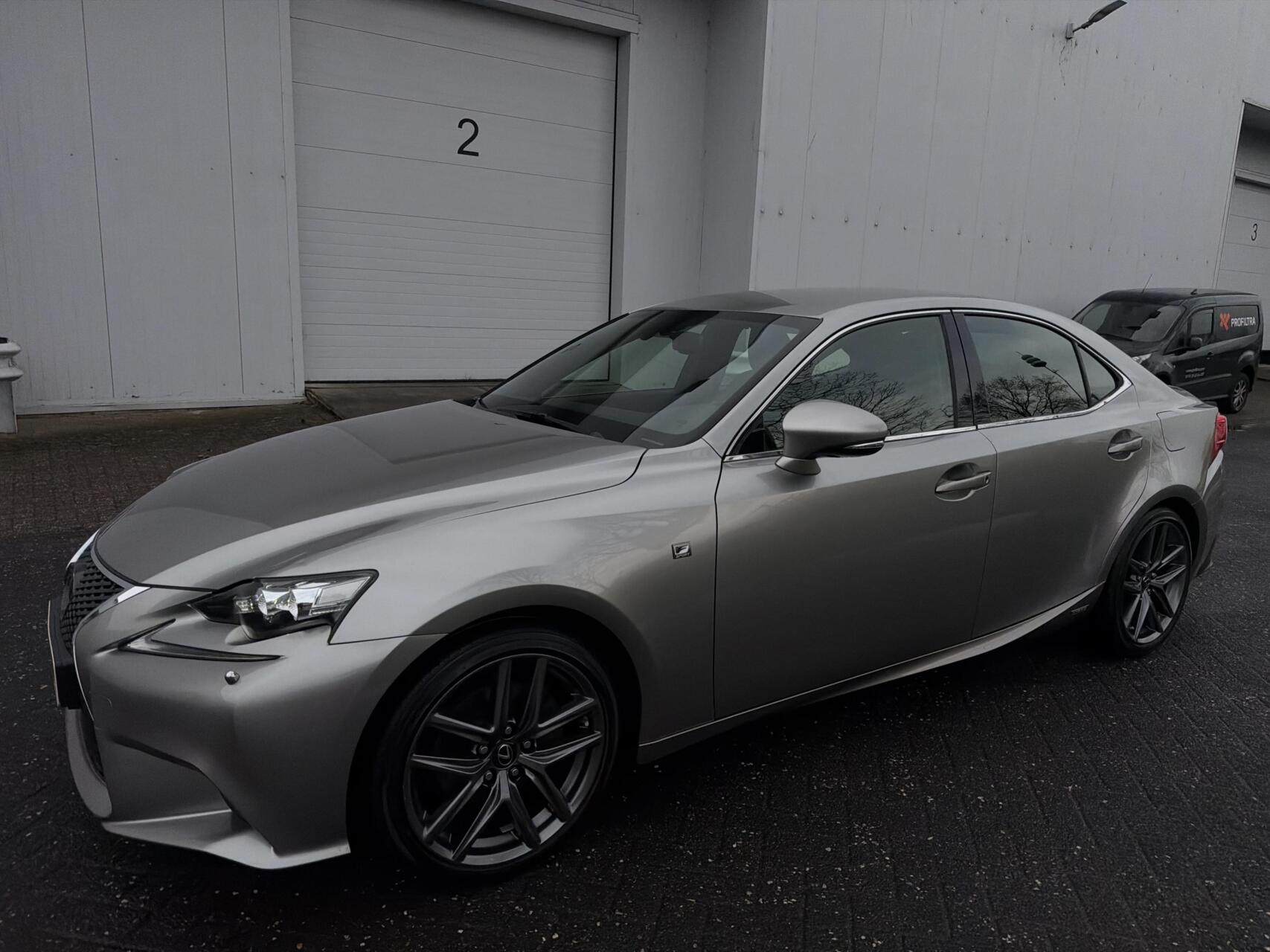 Foto van Lexus Lexus Is300h