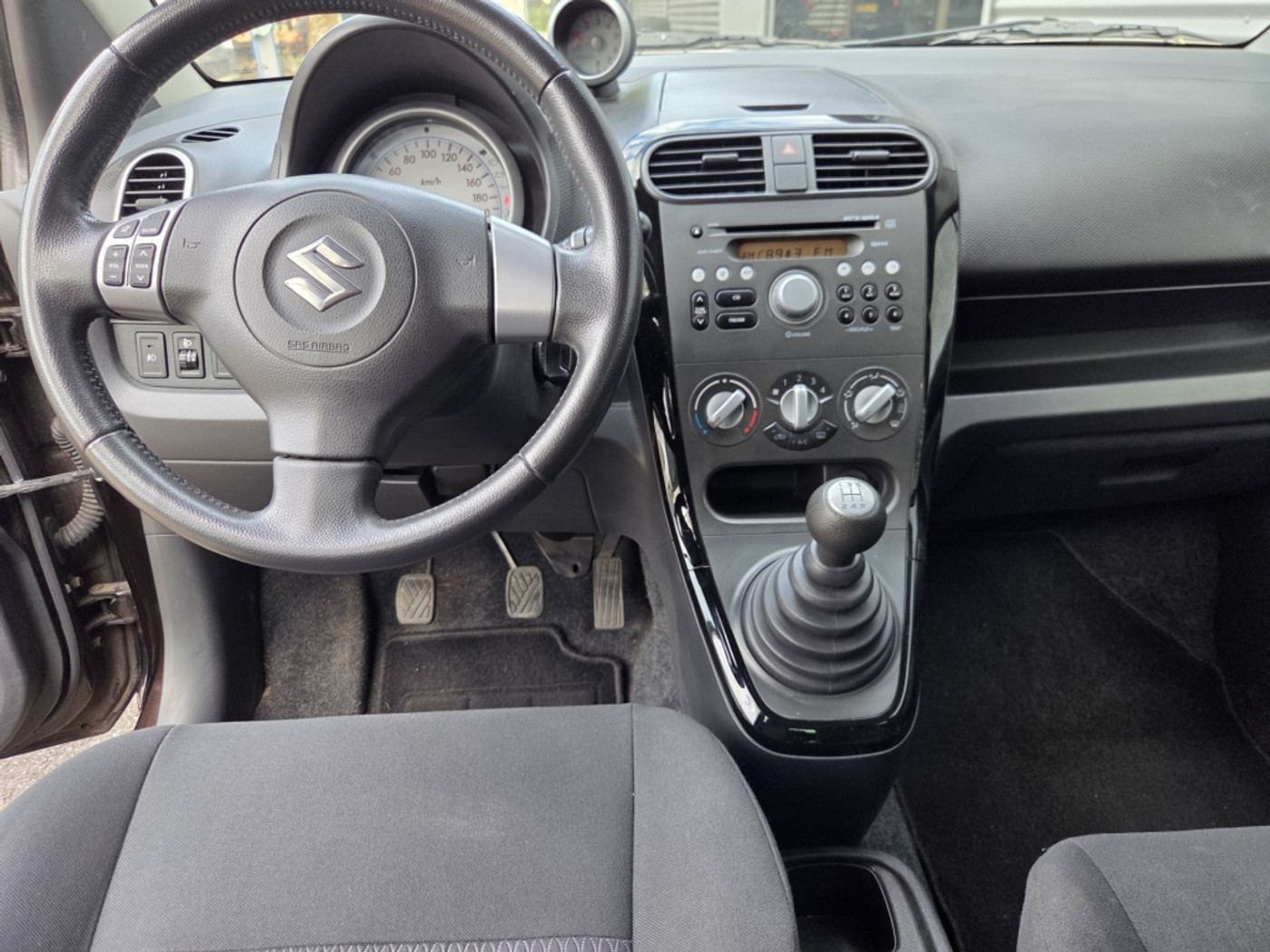 Foto van Suzuki Splash