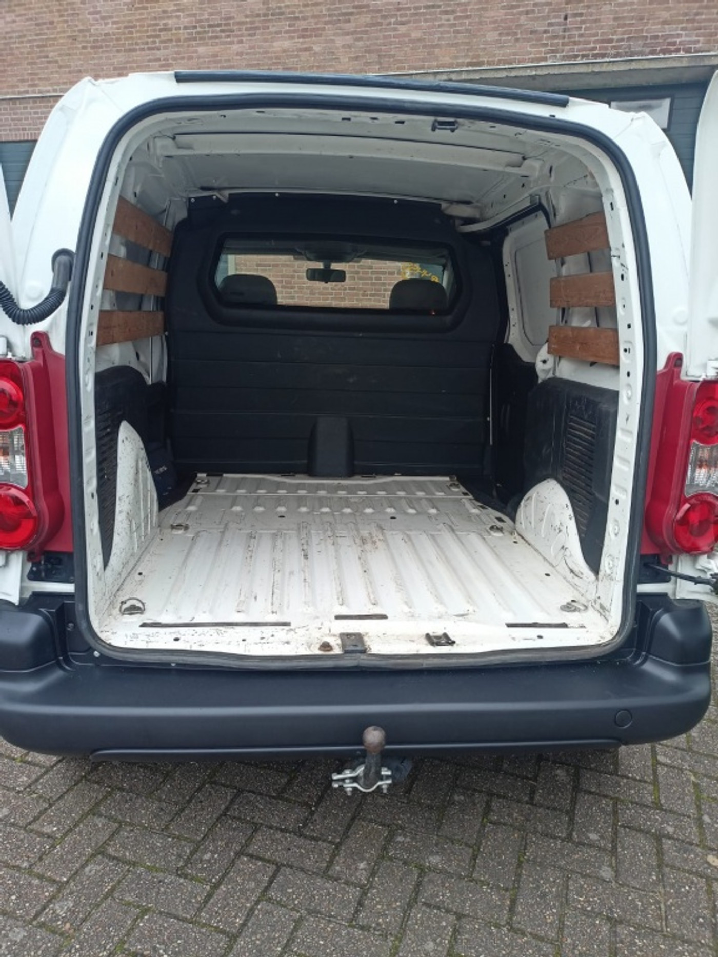 Foto van Peugeot Partner