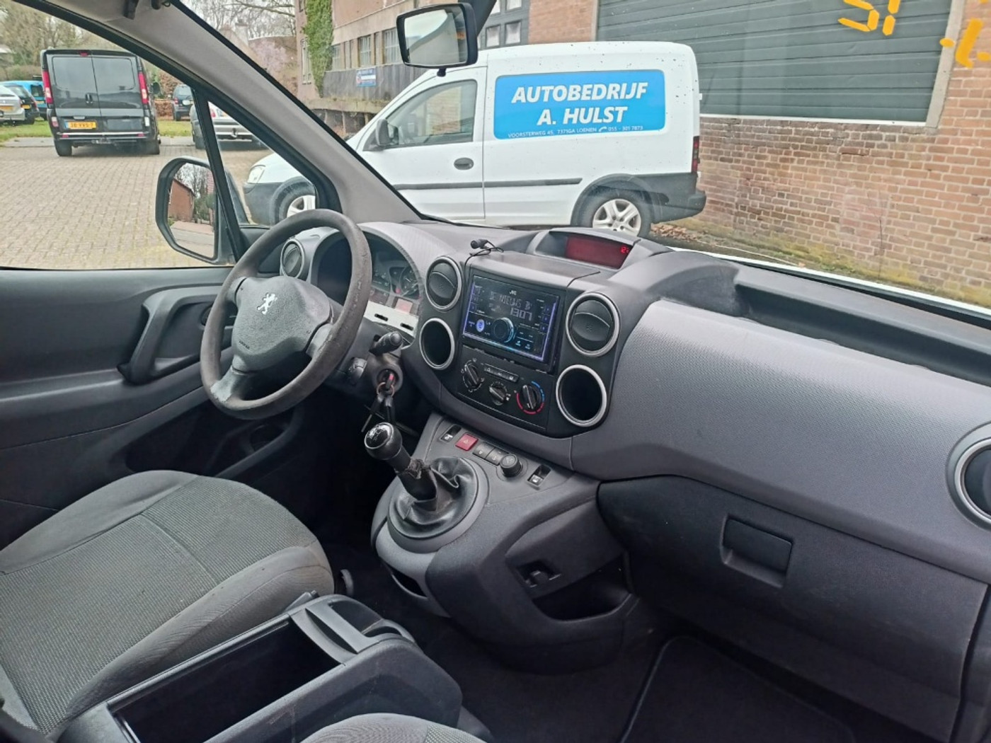 Foto van Peugeot Partner