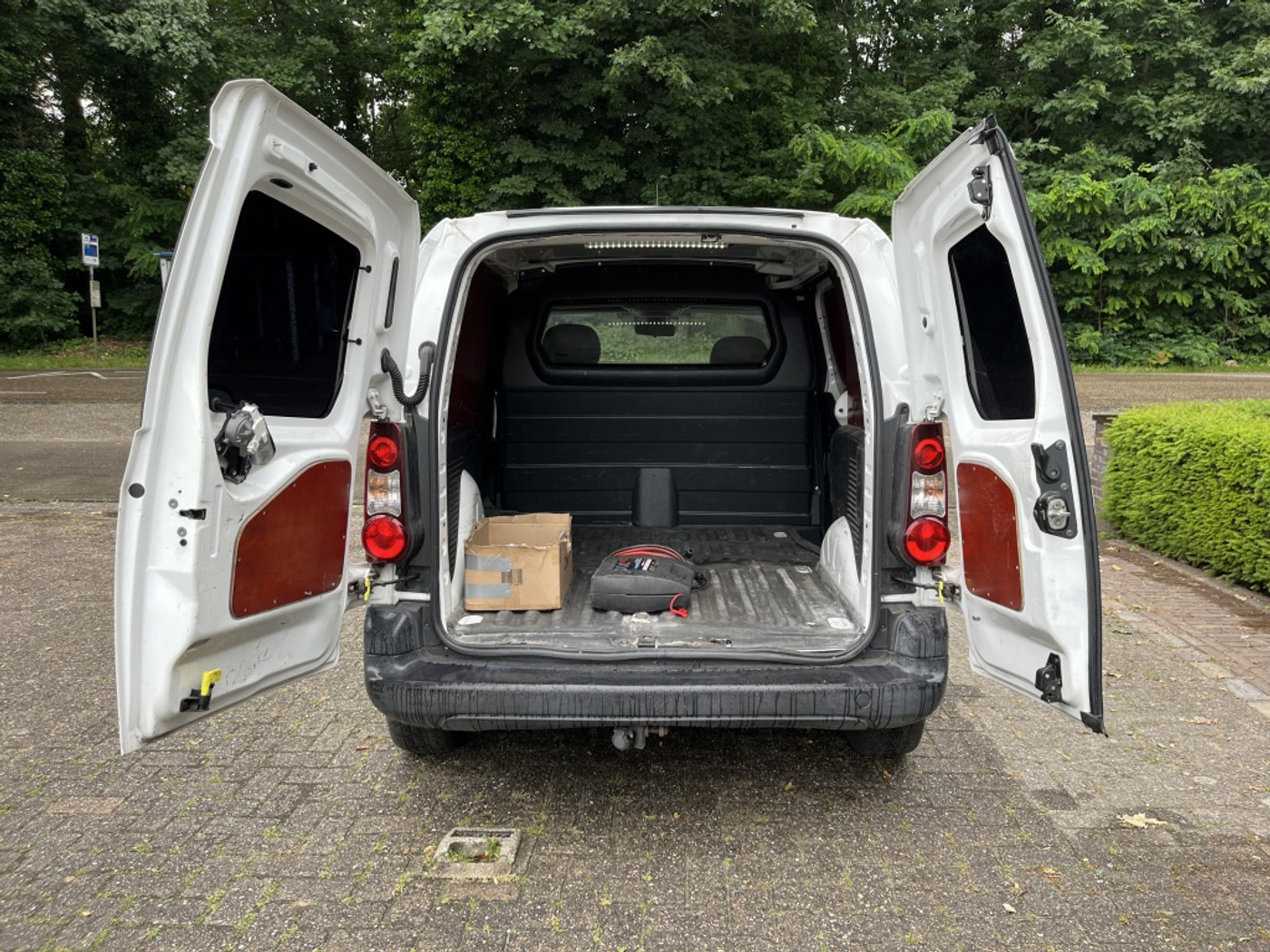 Foto van Peugeot Partner